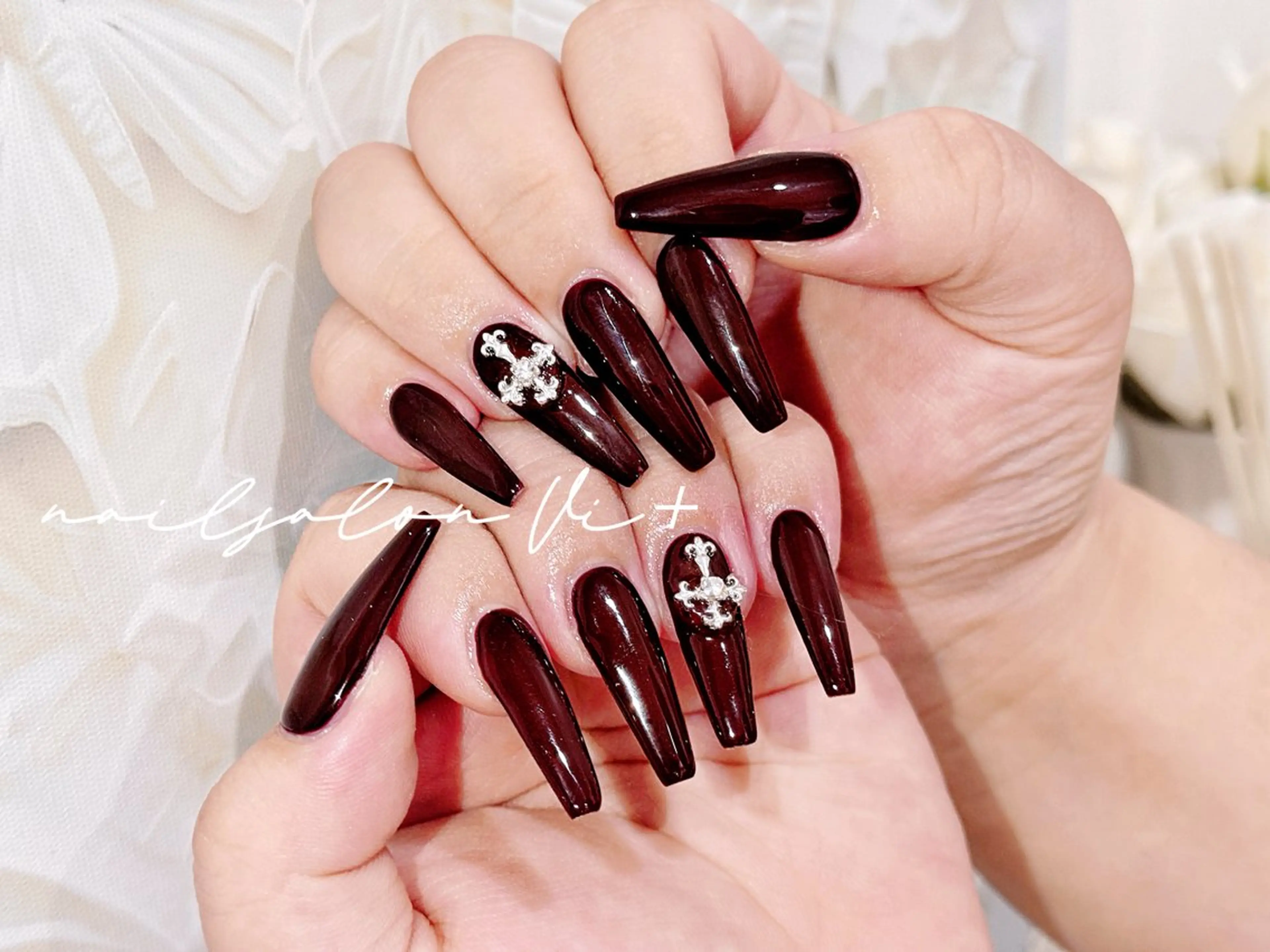 ネイル ハンドネイル ✨Nailsalon Vi+✨のネイルデザイン