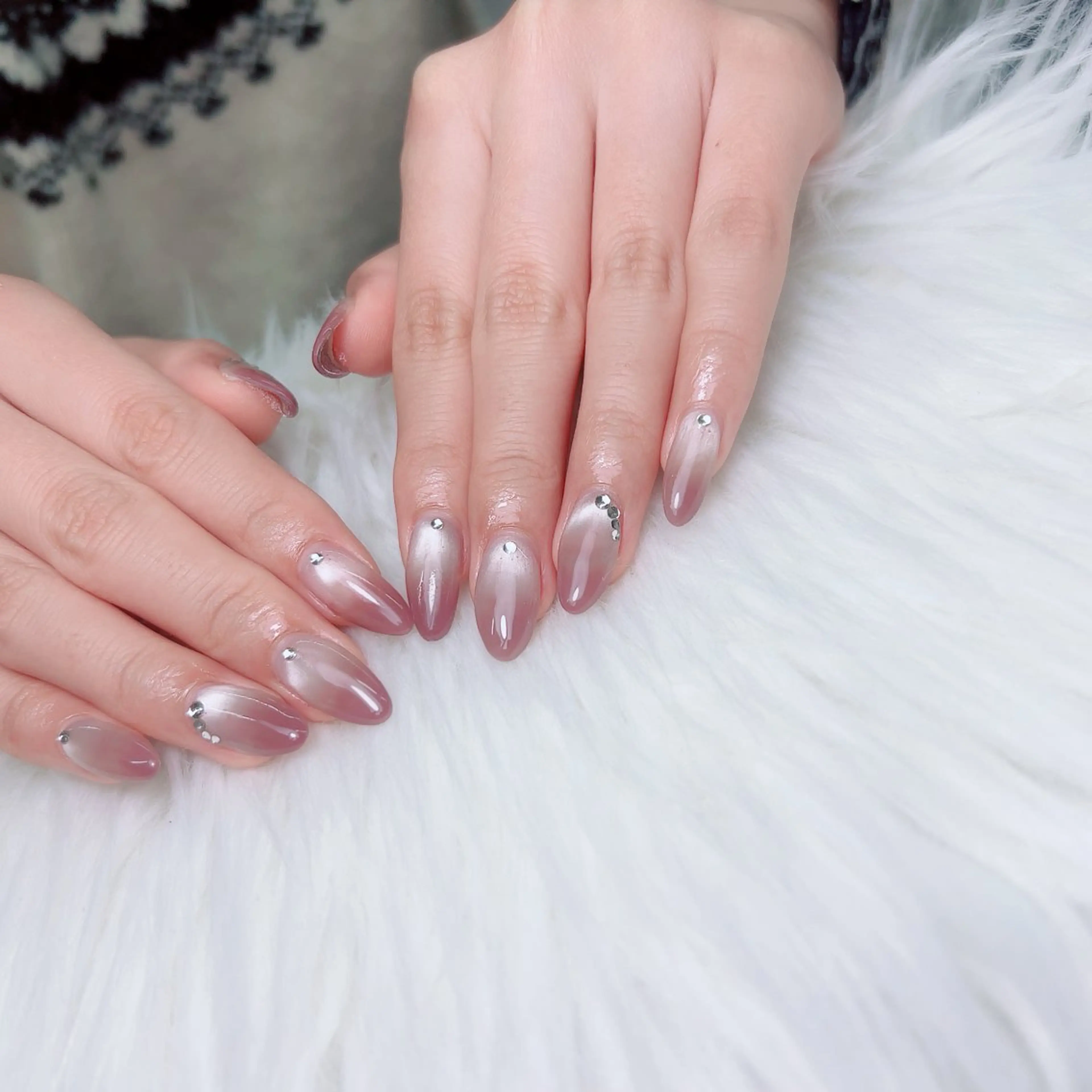 ミディアム artnailgallery所属・gallery Yumiのネイルデザイン