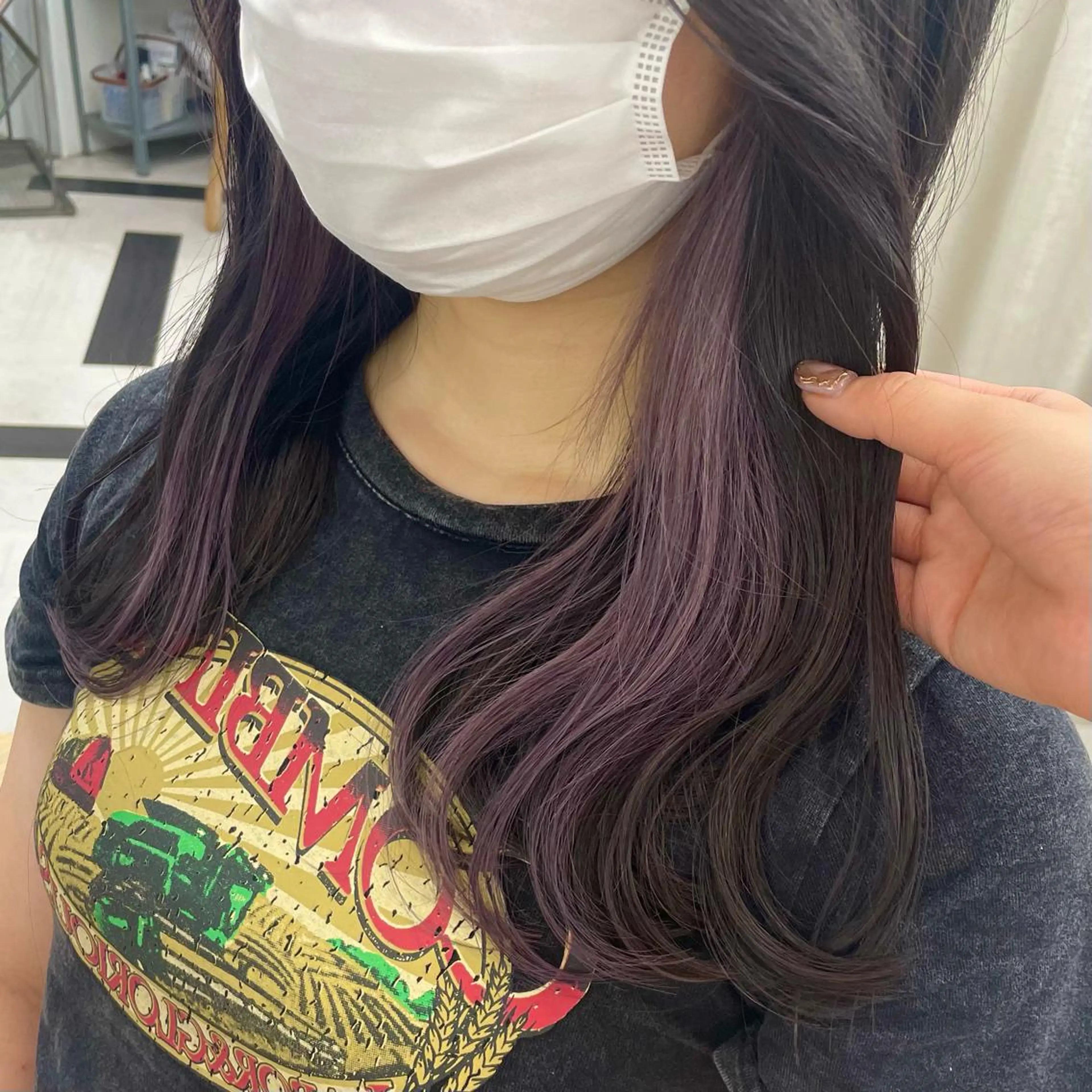 ロング カラー パーマ ヘアアレンジ メンズ キッズ ネイル マツエク・マツパ アイブロウ パープルカラー パープル mona/ ストレートスタイル✨のヘアスタイル