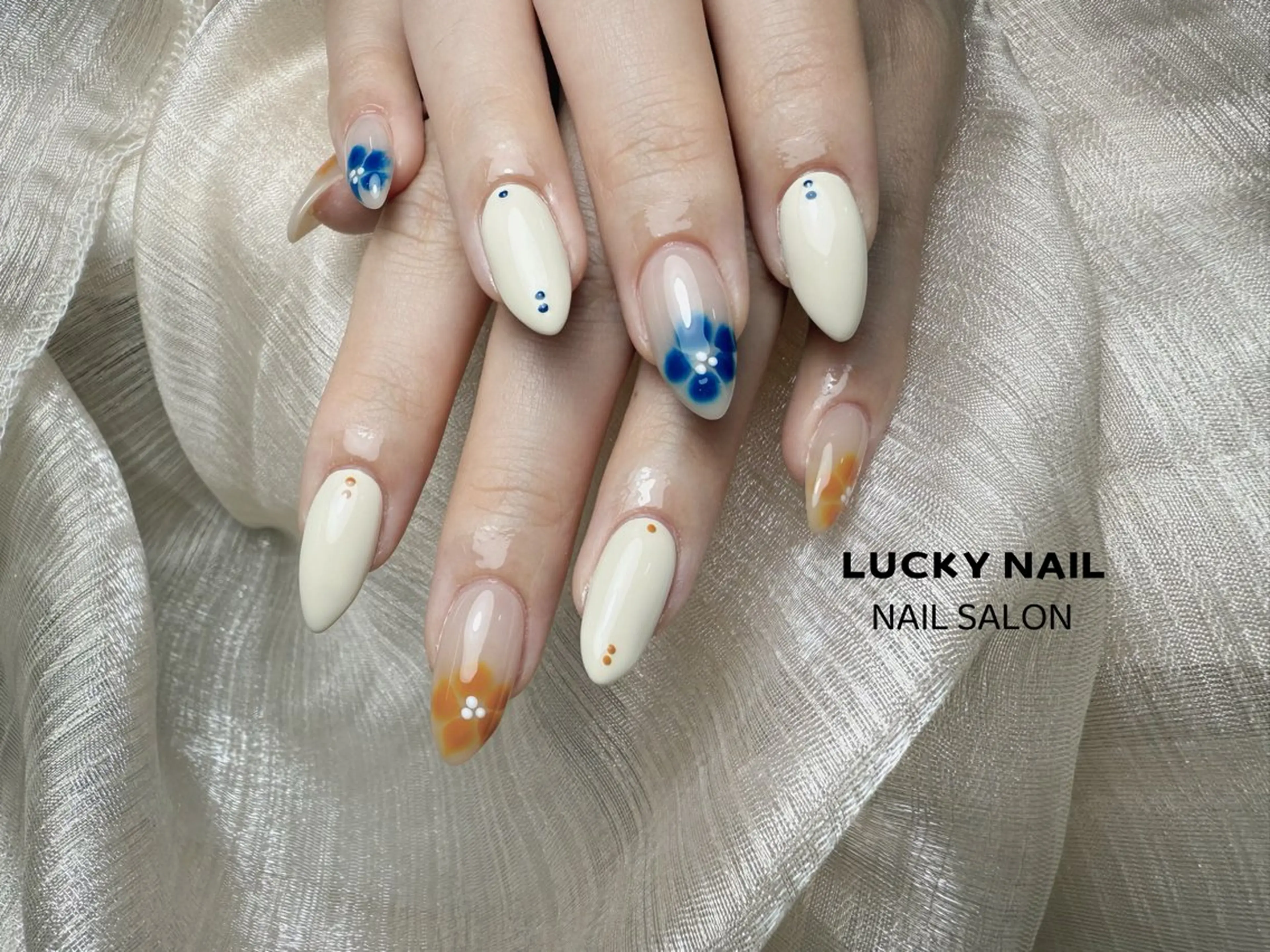 ネイル LUCKY NAILのネイルデザイン
