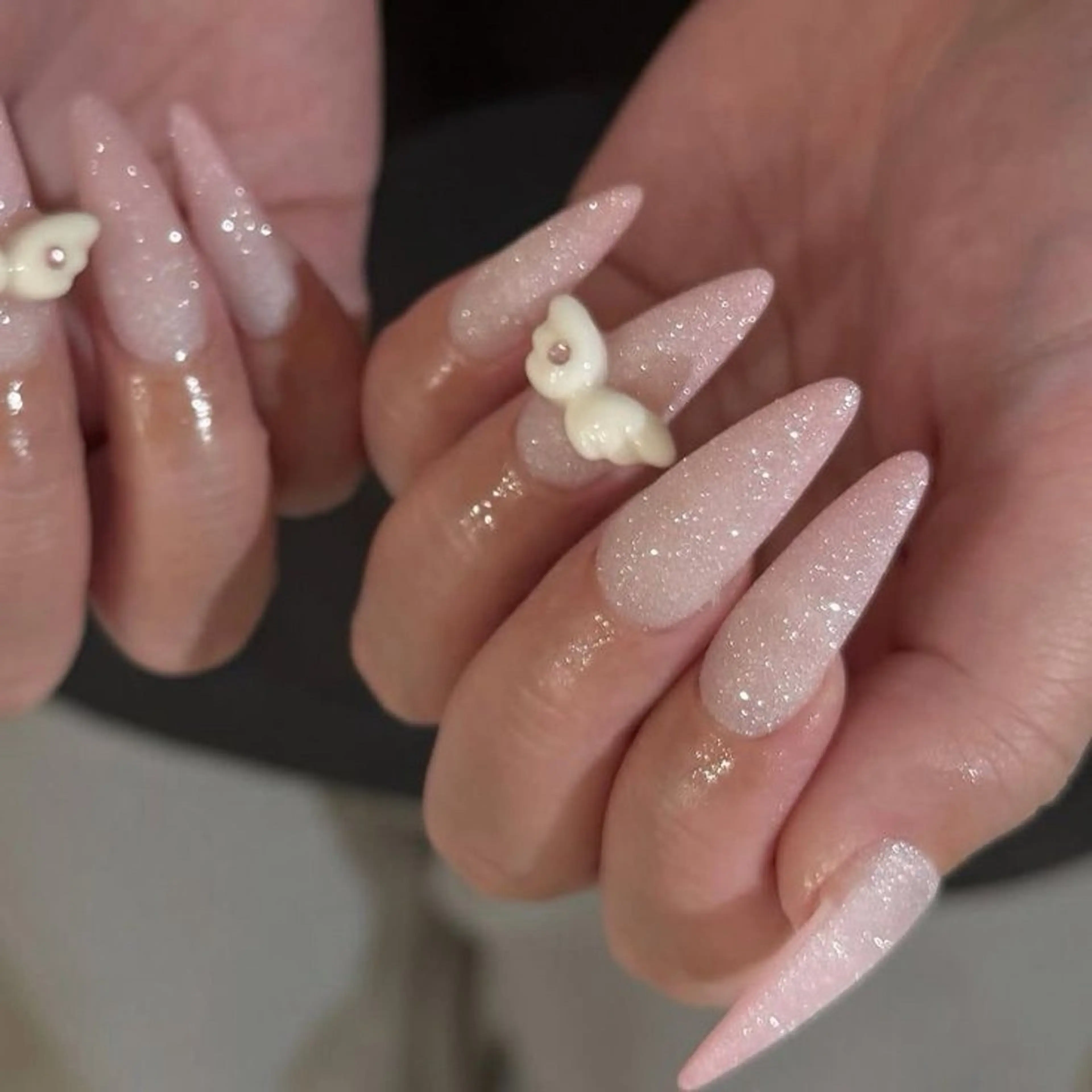 ネイル アートネイル 長さ出し ジェルネイル 韓国ネイル マグネットネイル ハンドネイル Cloudy Chan Nailのネイルデザイン