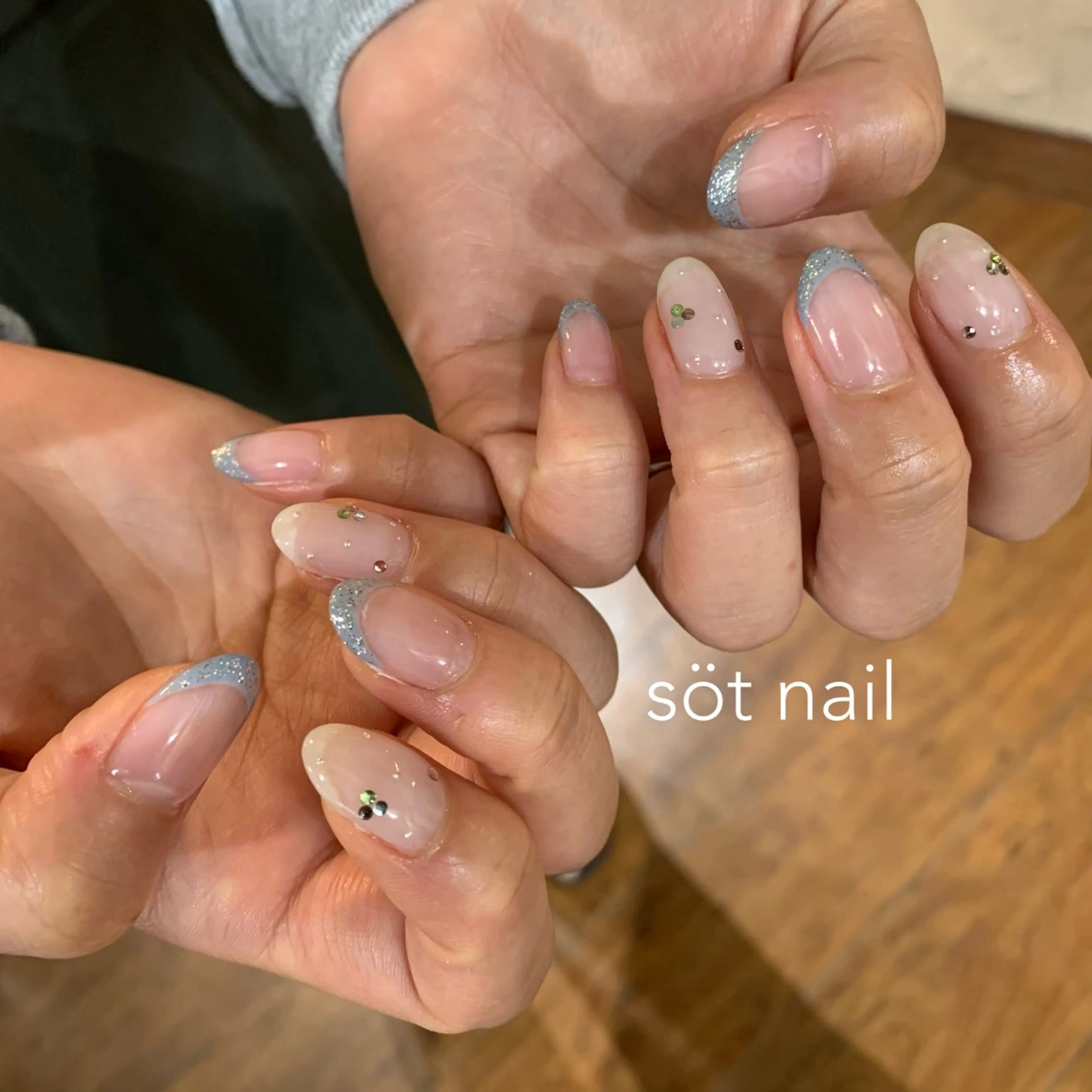 ネイル アートネイル ハンドネイル söt nail所属・岡田 恵美のネイルデザイン
