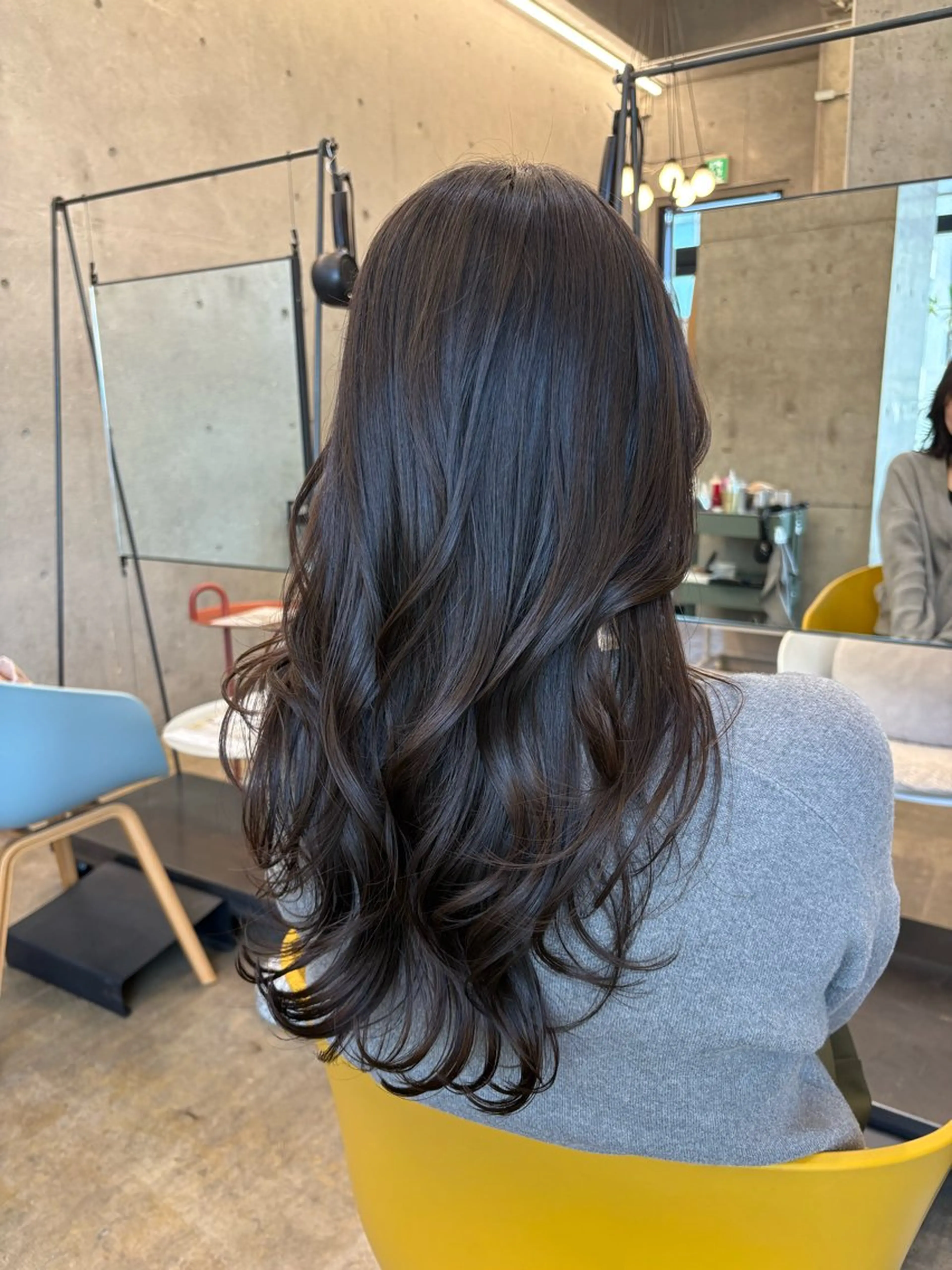 ロング カット パーマ 顔周りだけで垢抜ける レイヤー/小池 祐のヘアスタイル