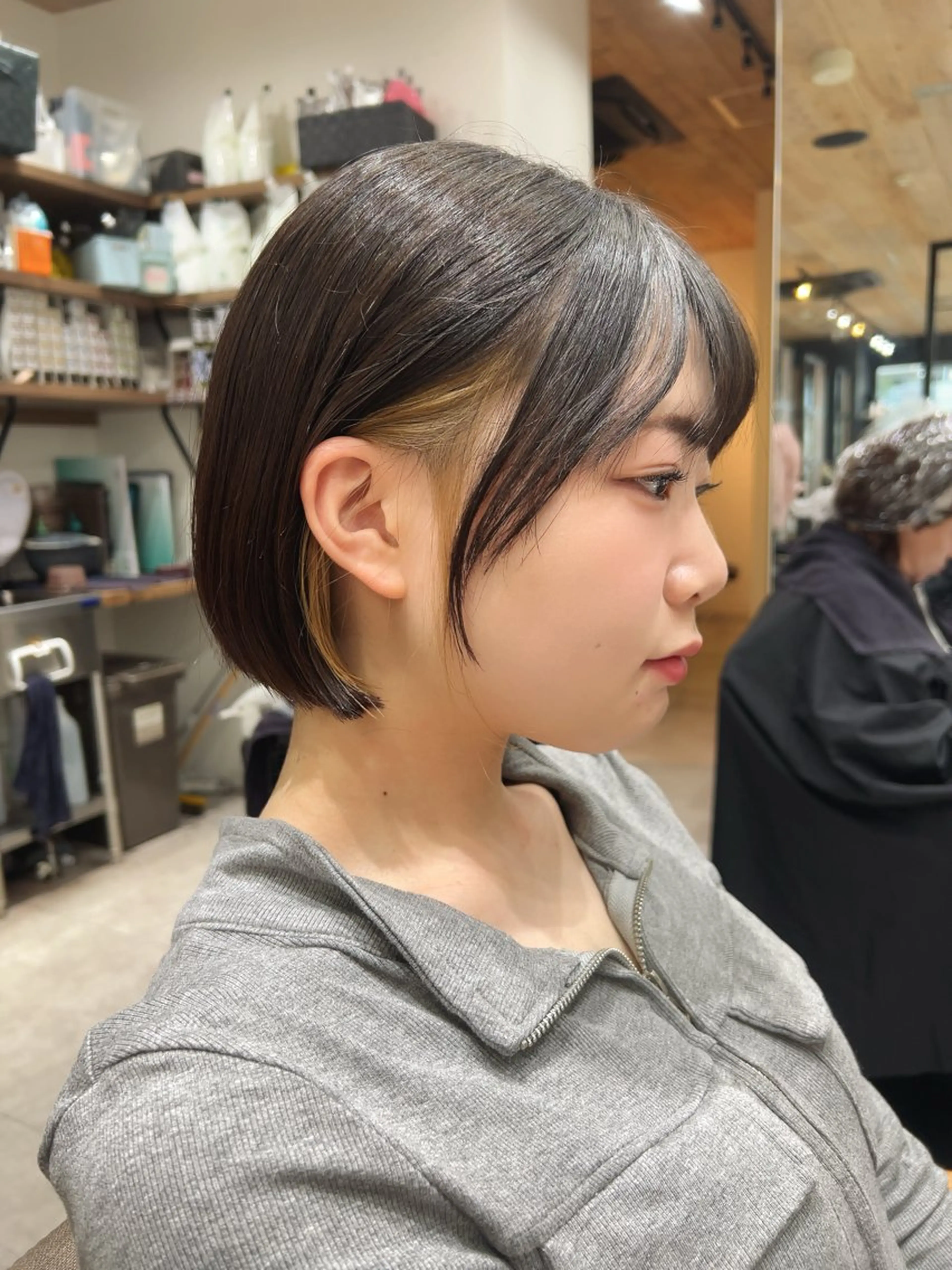 ショート ボブ レイヤー/韓国/ ハッシュ/高田翼のヘアスタイル