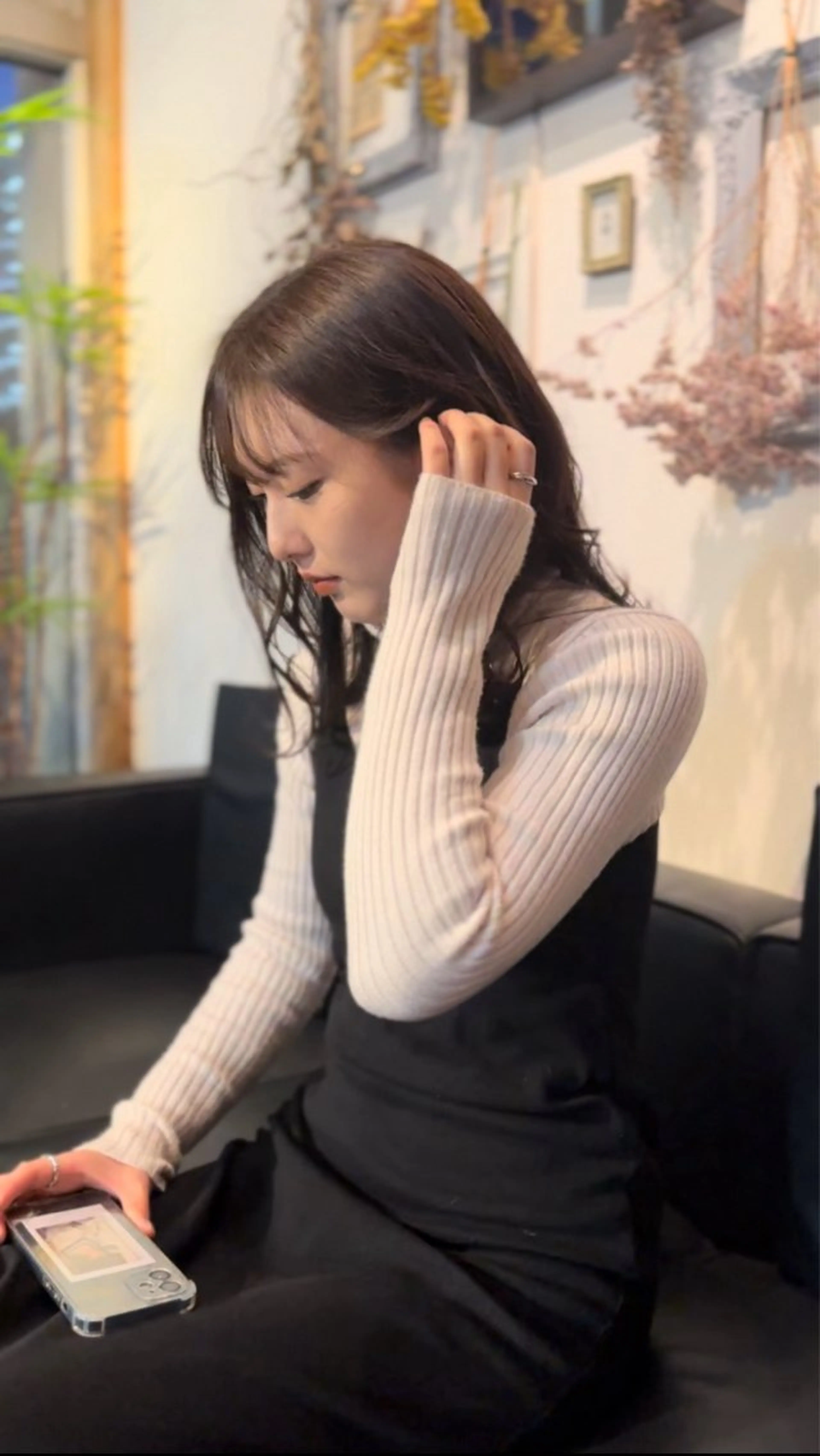 セミロング カラー ブリーチ グレージュ ブリーチなしカラー オリーブグレージュ オリーブグレー 大人女性の艶カット カラー/菊池柊真🌟のヘアスタイル