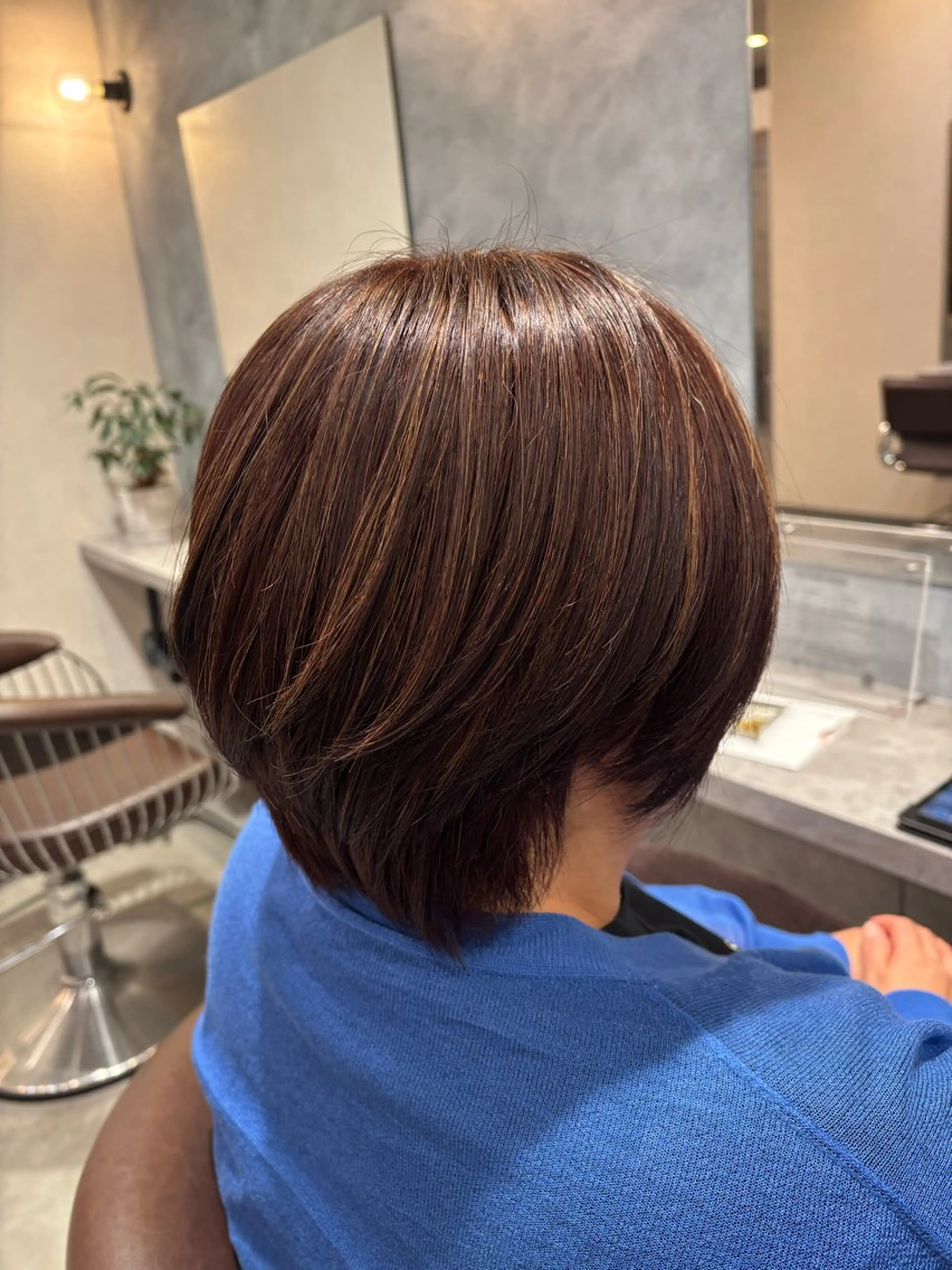 カラー ハイライトカラー オレンジ 金木 凜花のヘアスタイル