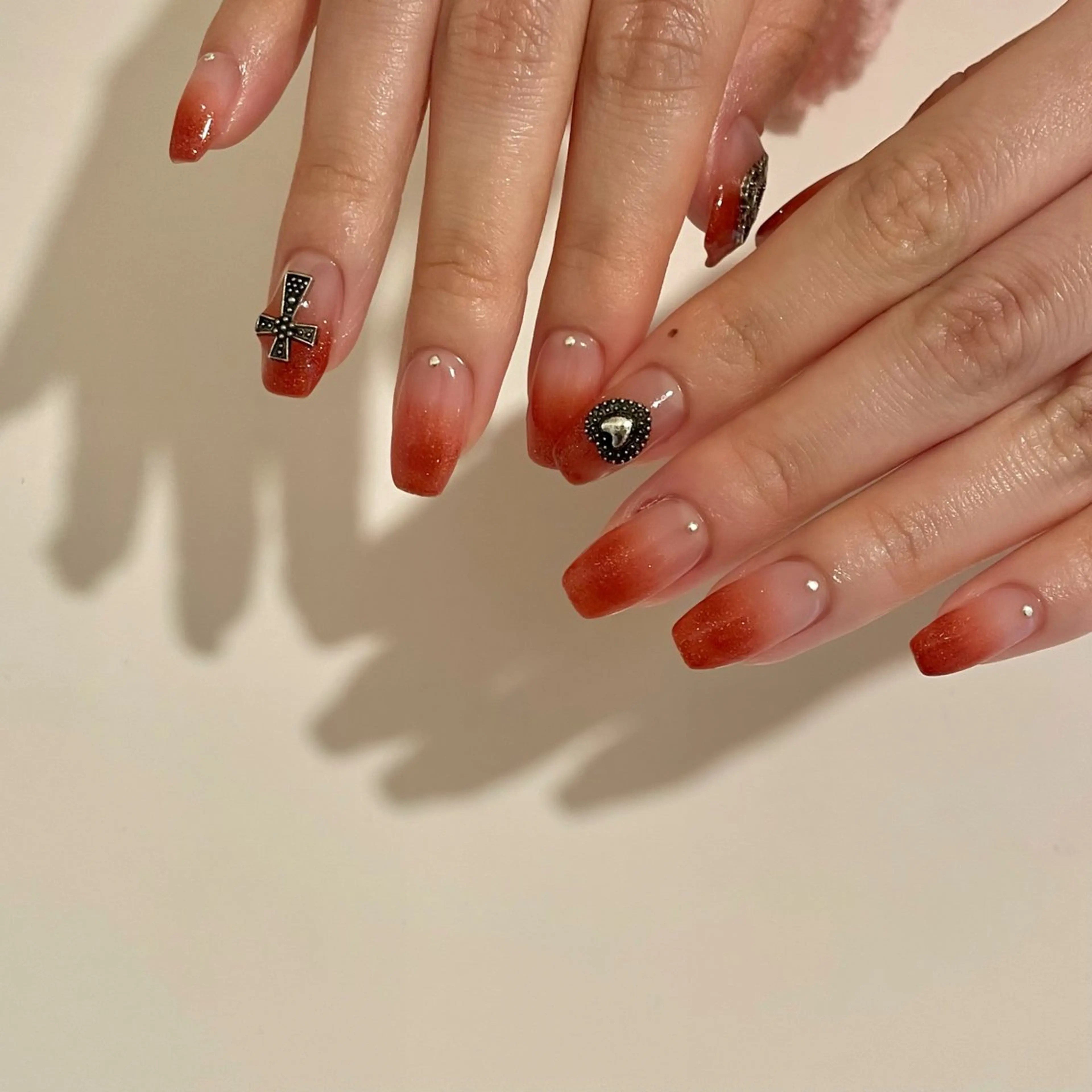 ネイル m-nail所属・m-nail 🌙minamiのネイルデザイン