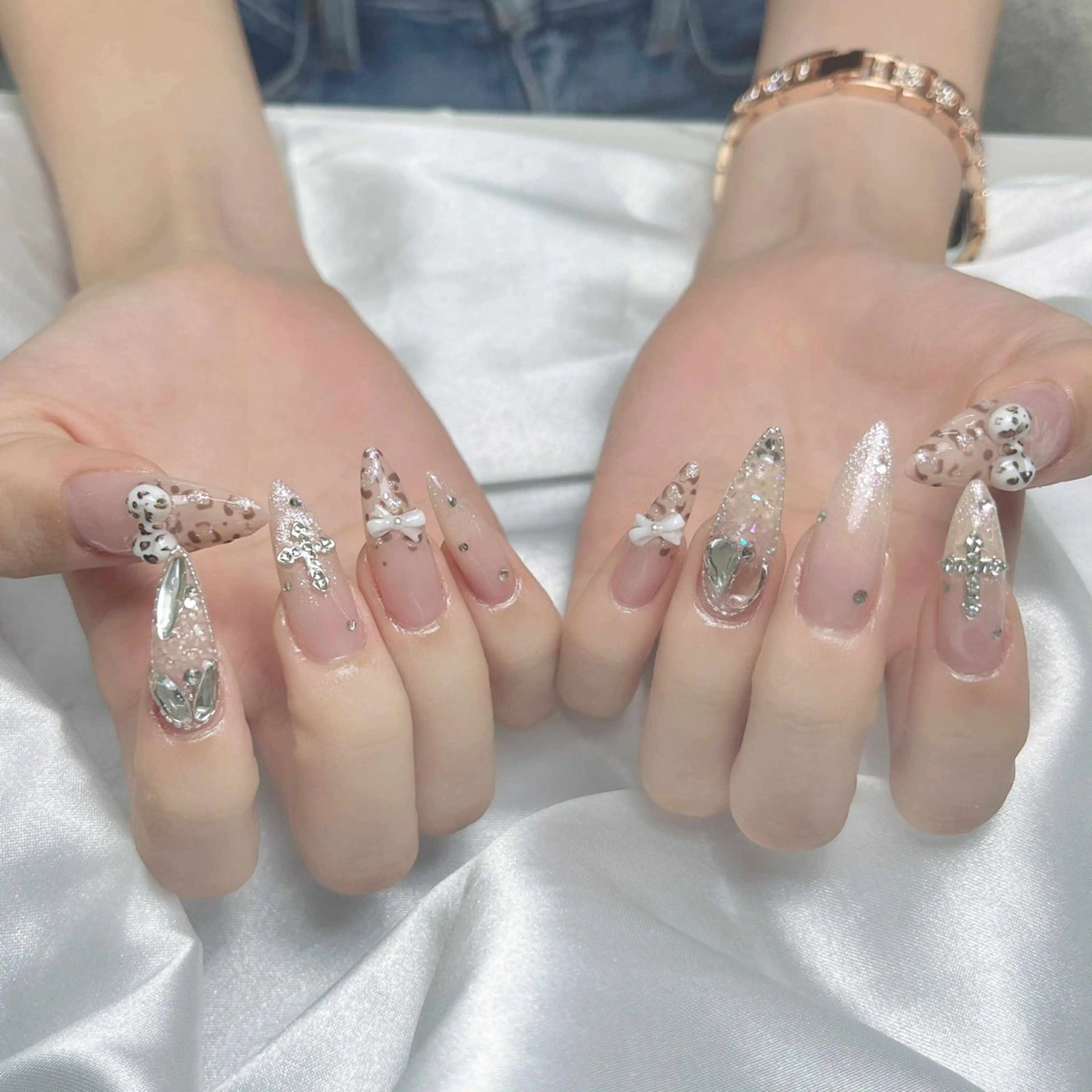 ネイル アートネイル ジェルネイル キラキラネイル 持ち込み シンプルネイル Nova Nail Salonのネイルデザイン