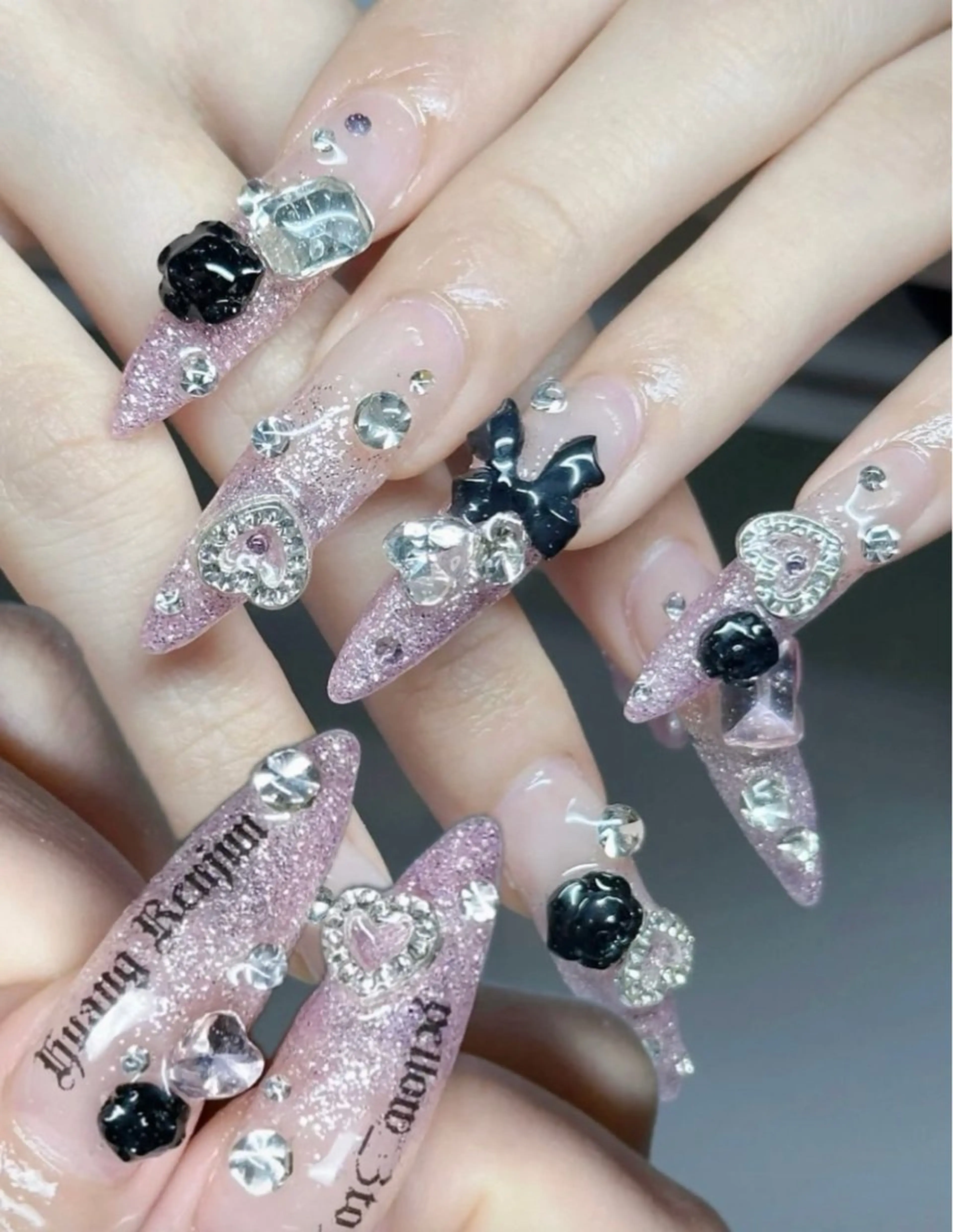 ネイル ハンドネイル WO MIAO💎のネイルデザイン