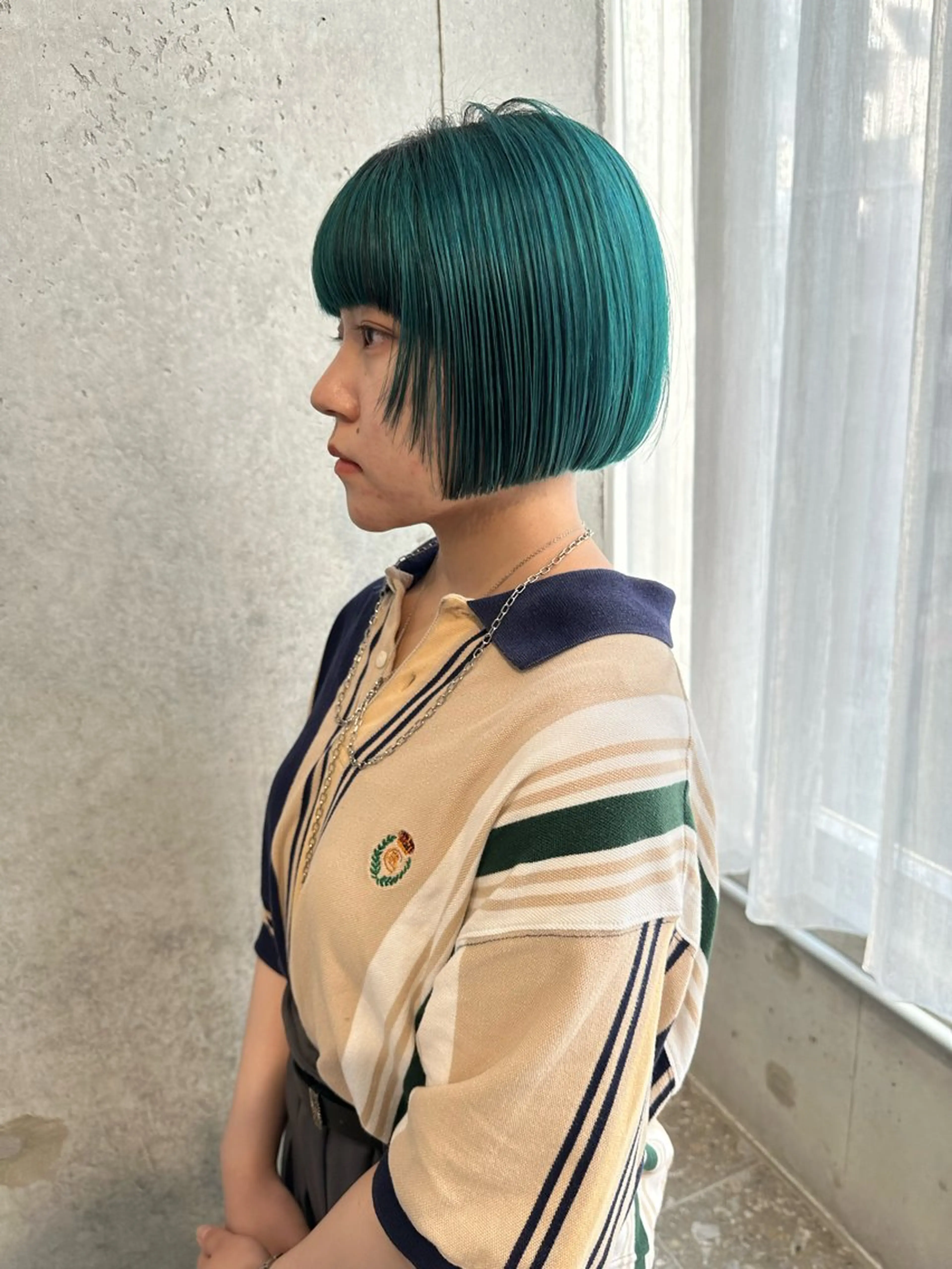 ショート カラー ブルーカラー ミント ミントグリーン ボブ 顔まわりレイヤー 伊藤 玄のヘアスタイル