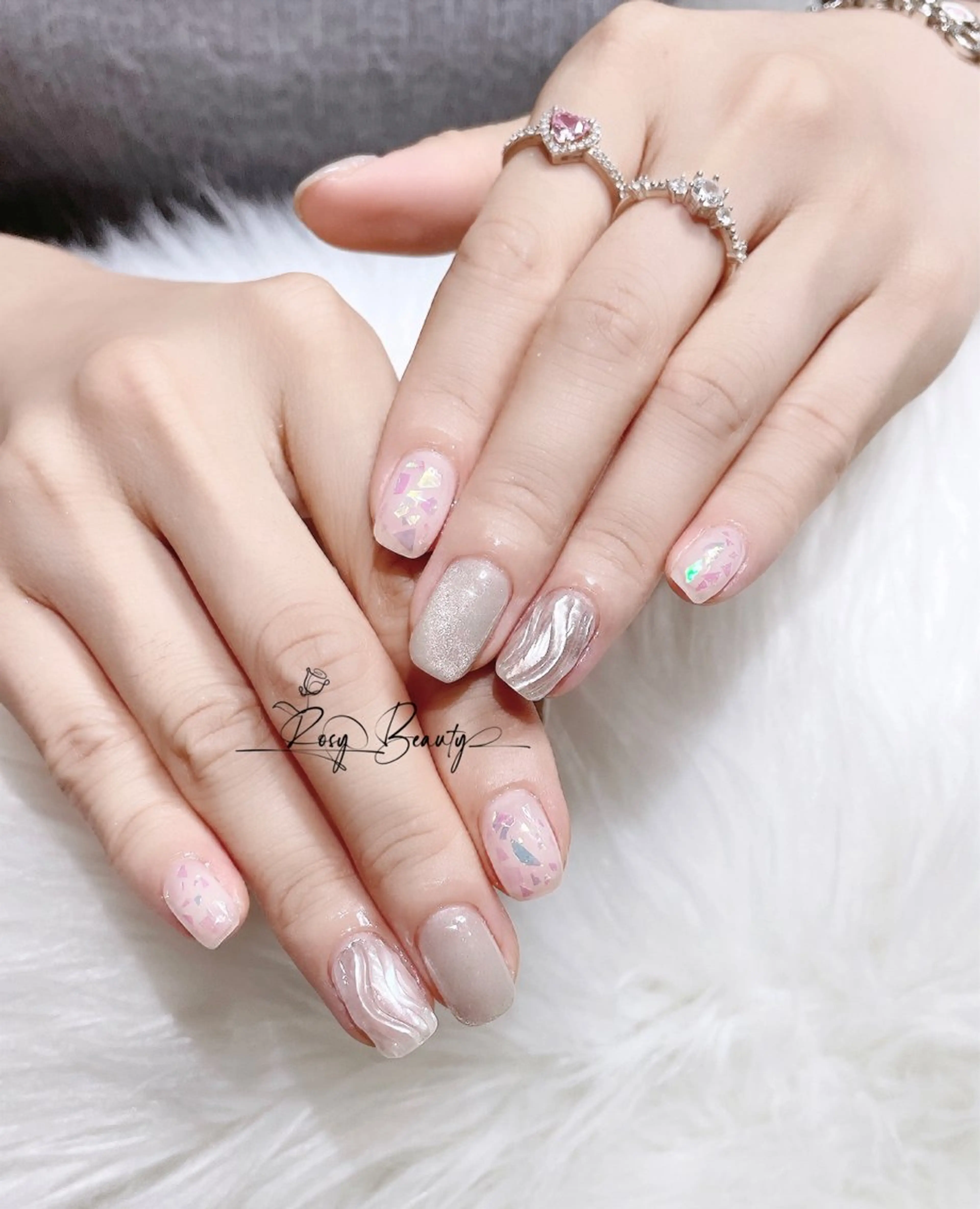 ネイル ハンドネイル RosyBeauty Salonのネイルデザイン