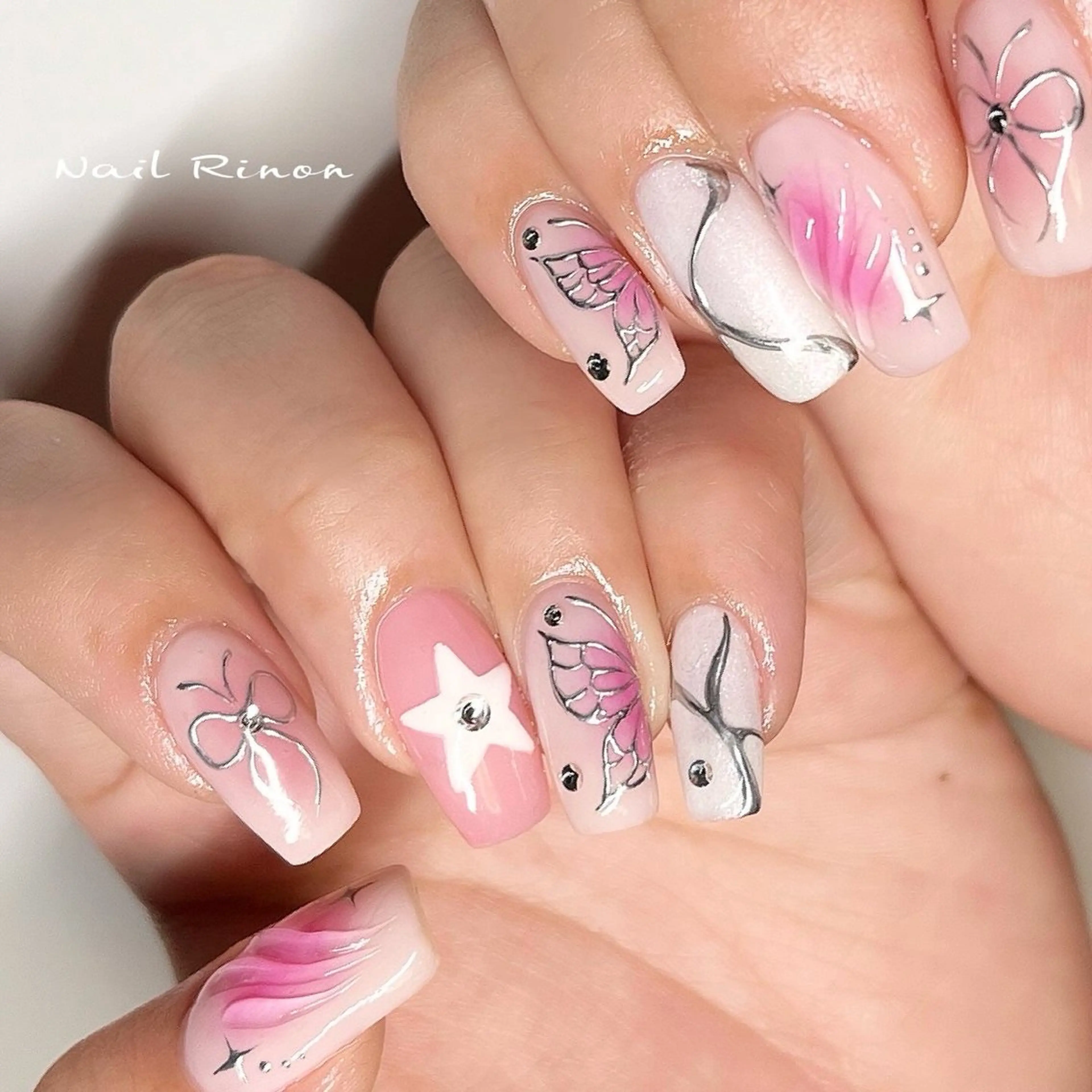 ネイル ハンドネイル Nail Rinonのネイルデザイン