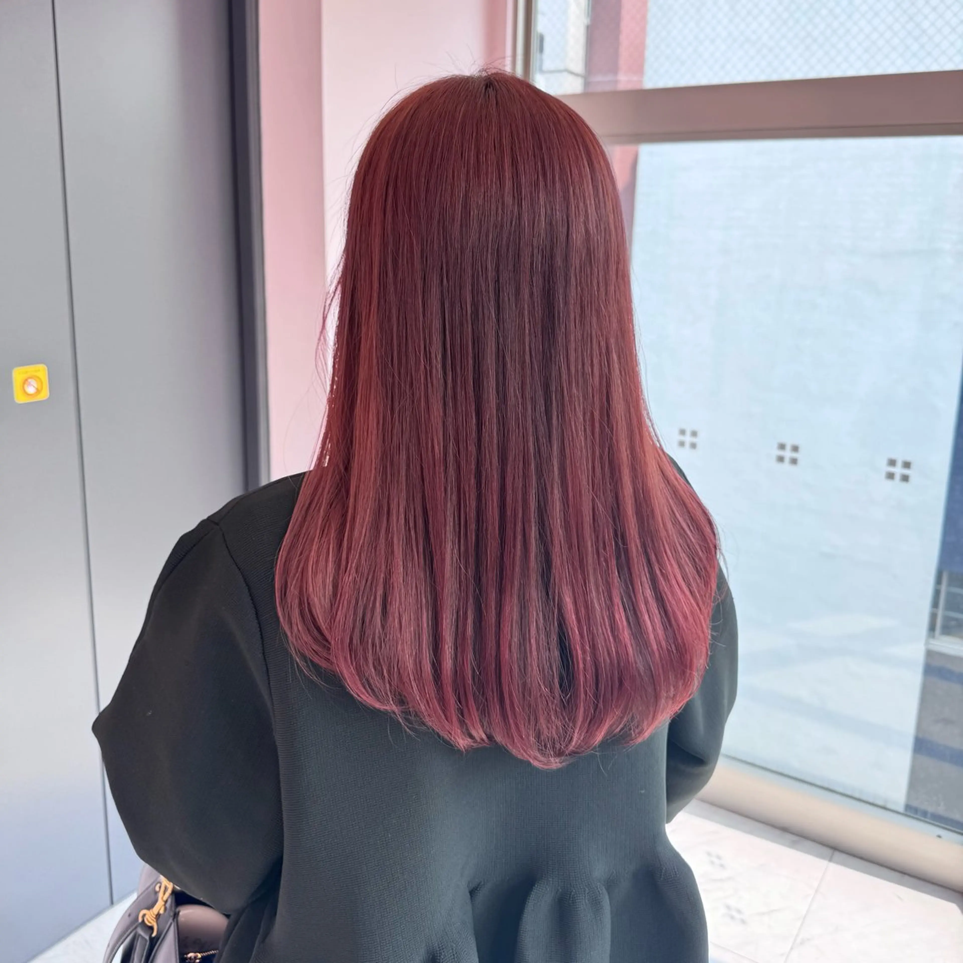 セミロング カラー ヘアカラー トリートメント 高発色/デザイン ☀️toku☀️のヘアスタイル