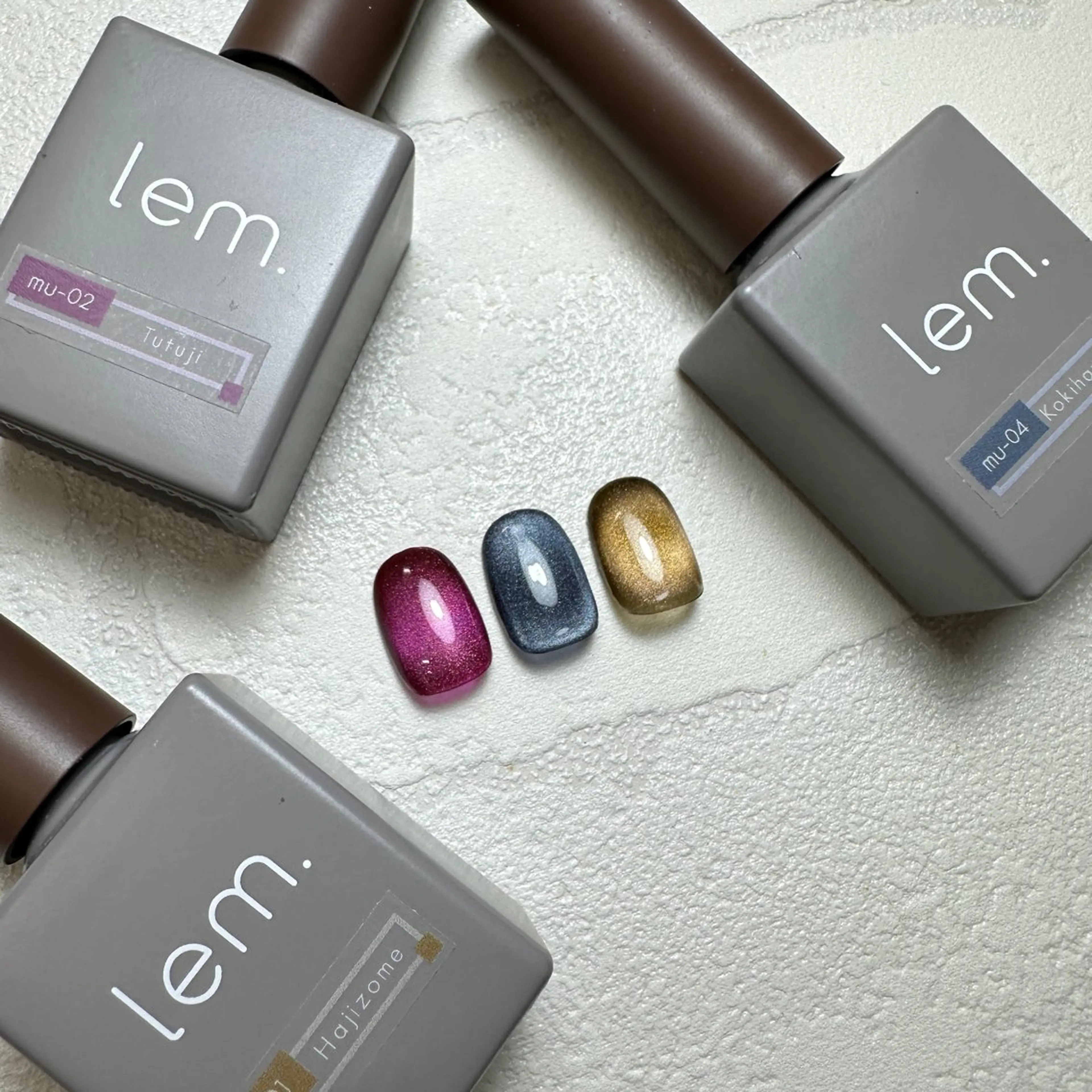 ネイル mowa 🌿‬ kanaのネイルデザイン