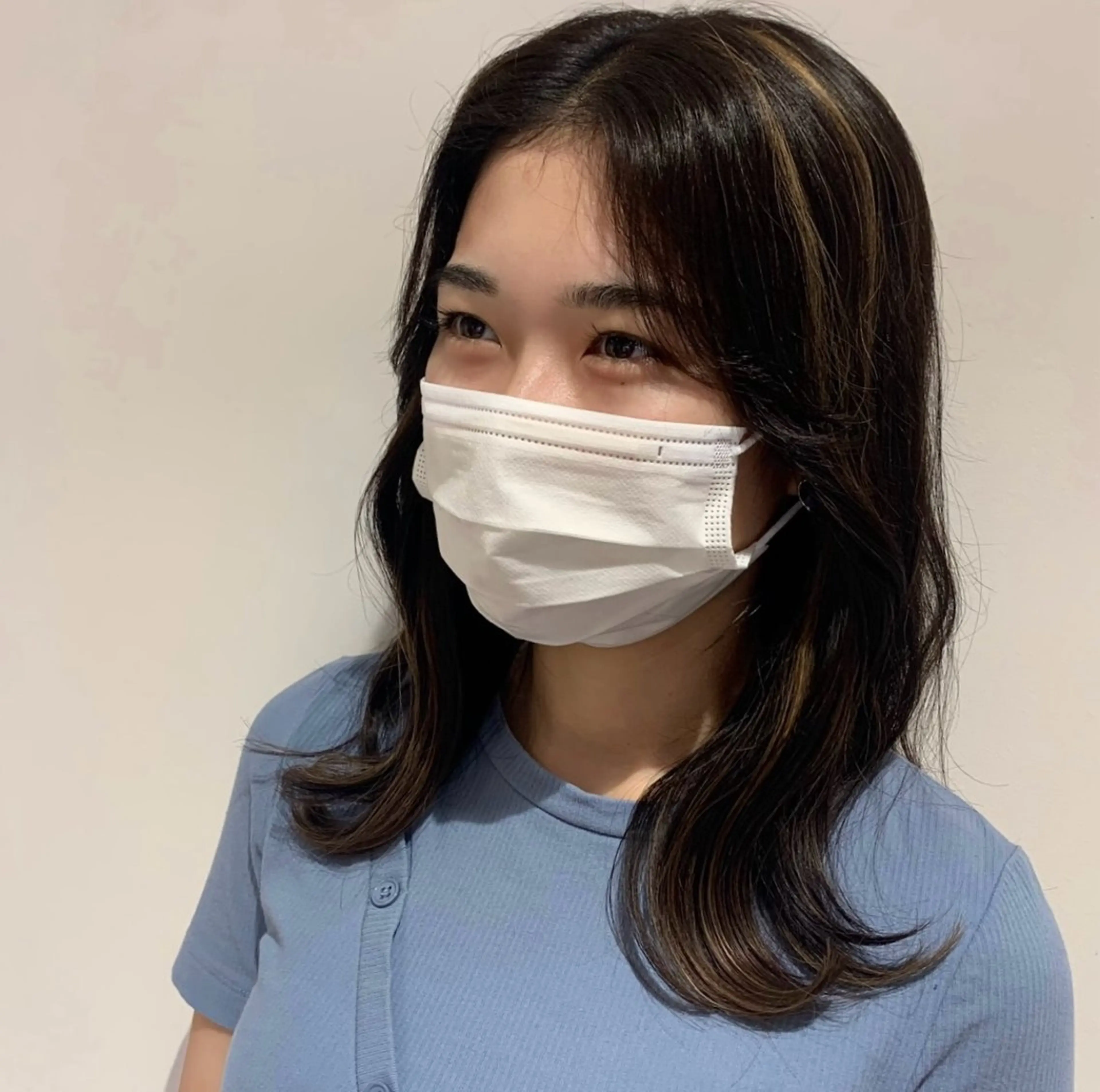 ミディアム 韓国風ヘア レイヤーカット カット 🍏脊古夏月🍏 /韓国ヘア＆アイ🍏の眉毛・アイブロウイメージ