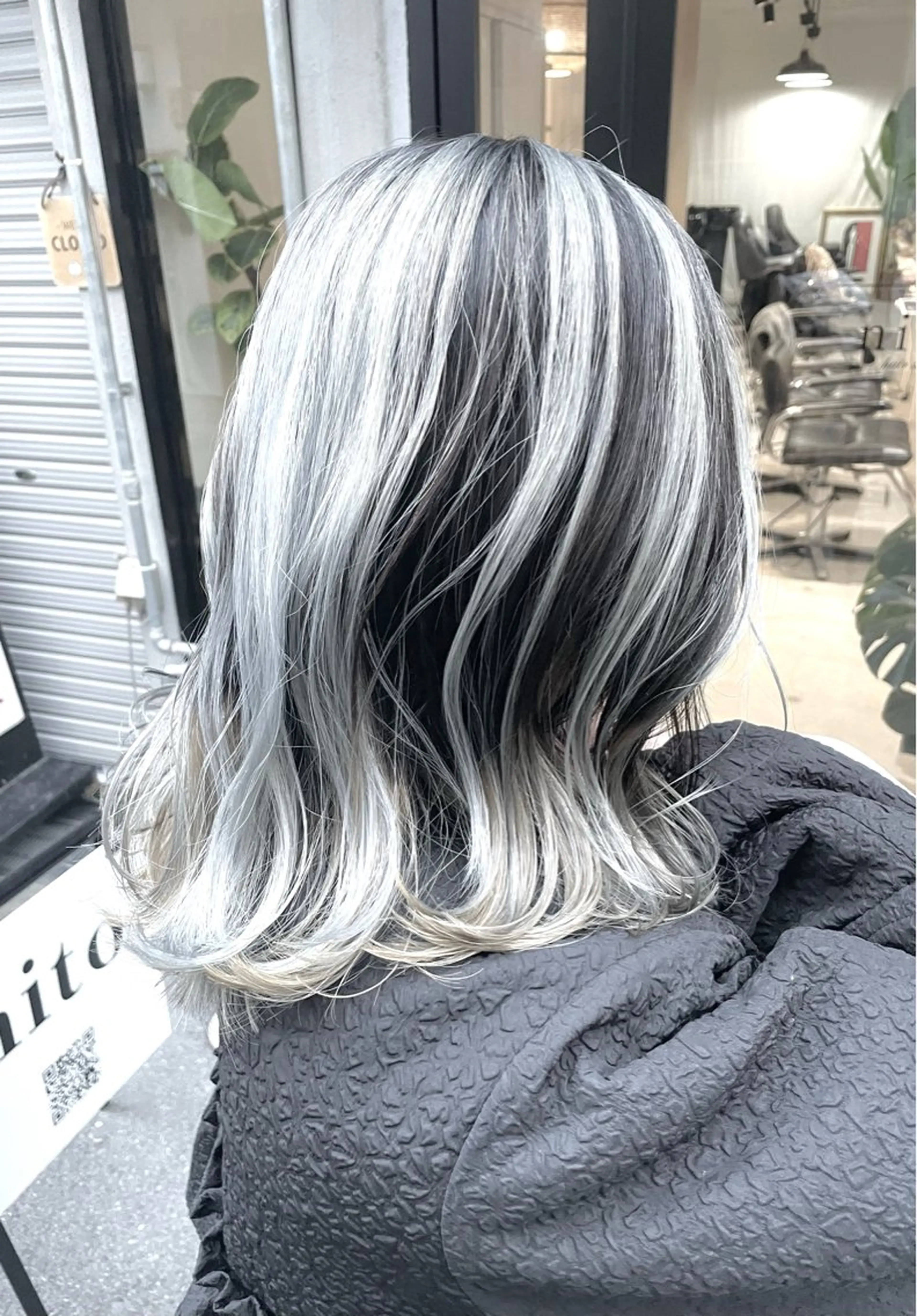 ミディアム 艶カラー 🩵NATSUKIのヘアスタイル