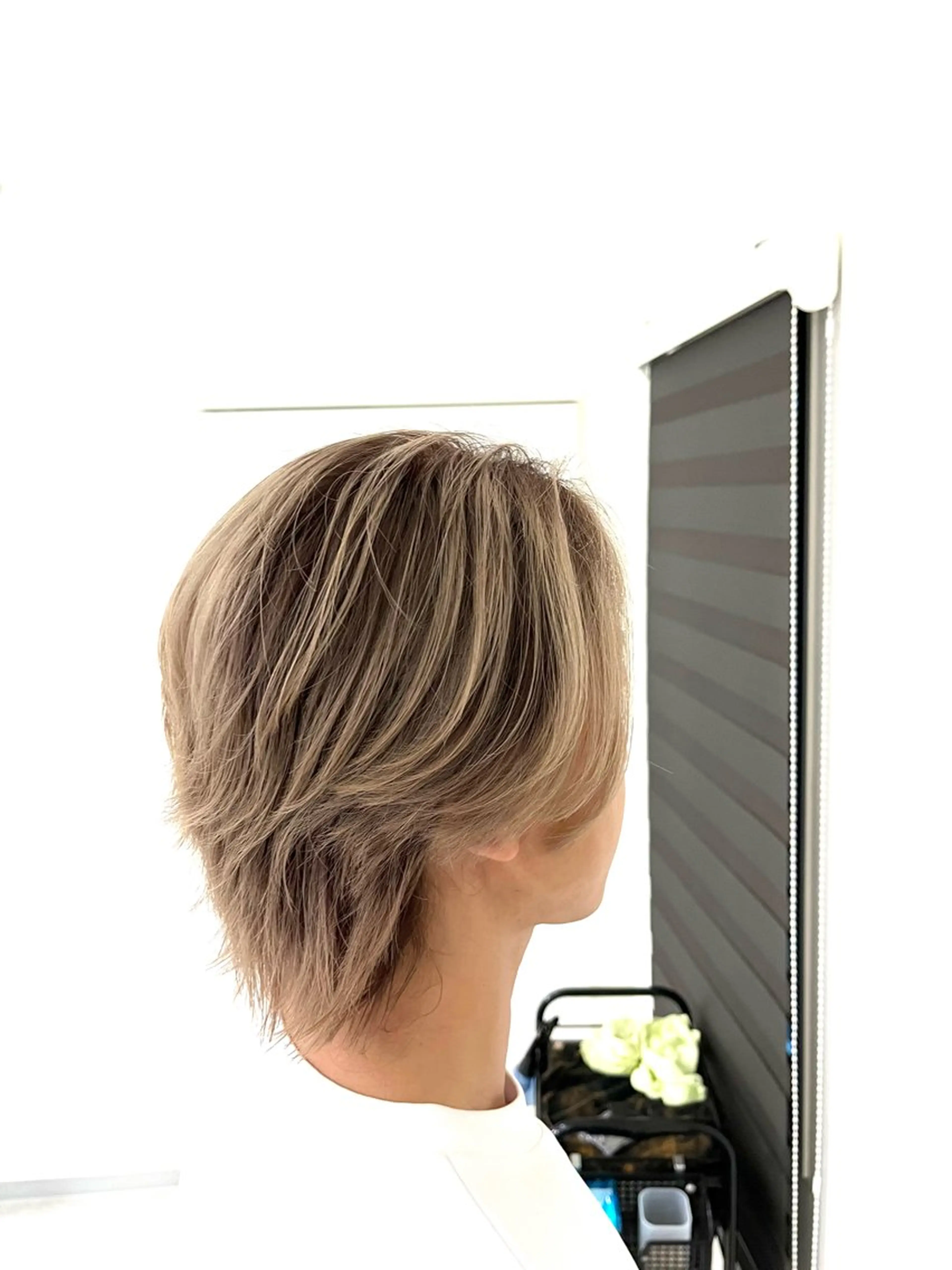 ミディアム カラー メンズ イロアイヘアー Renのヘアスタイル