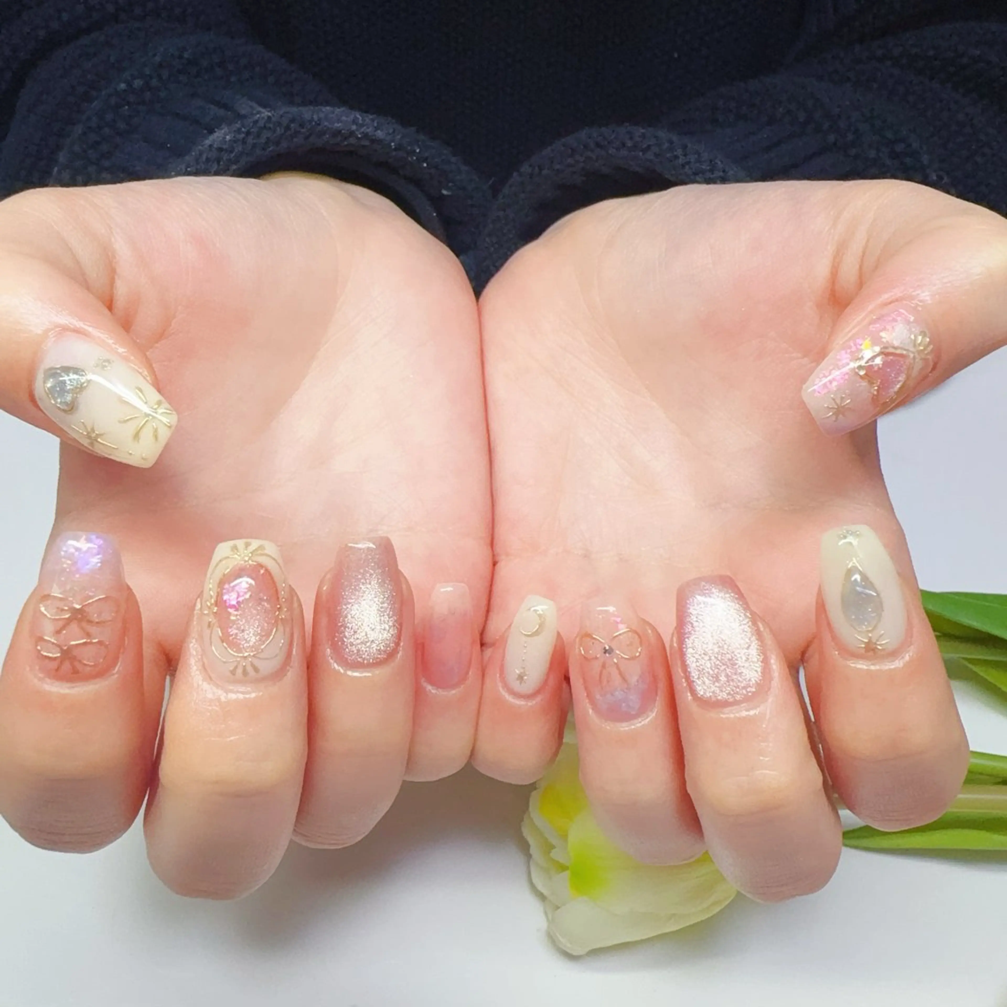 ネイル 韓国ネイル シンプルネイル バレンタイン ワンホンネイル ハンドネイル YUYI.nail salonのネイルデザイン