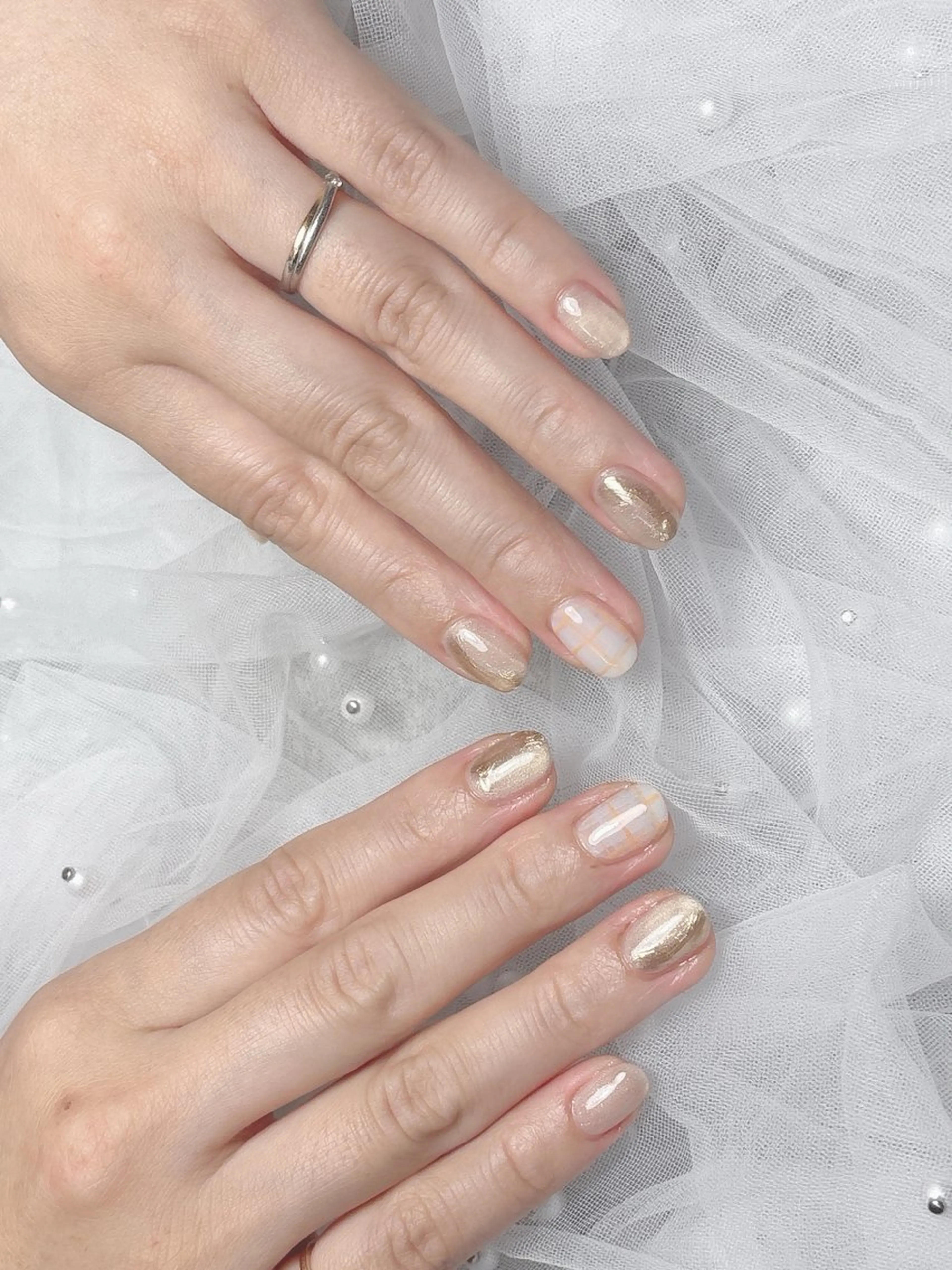 ネイル ニュアンスネイル gloss by KAOのネイルデザイン