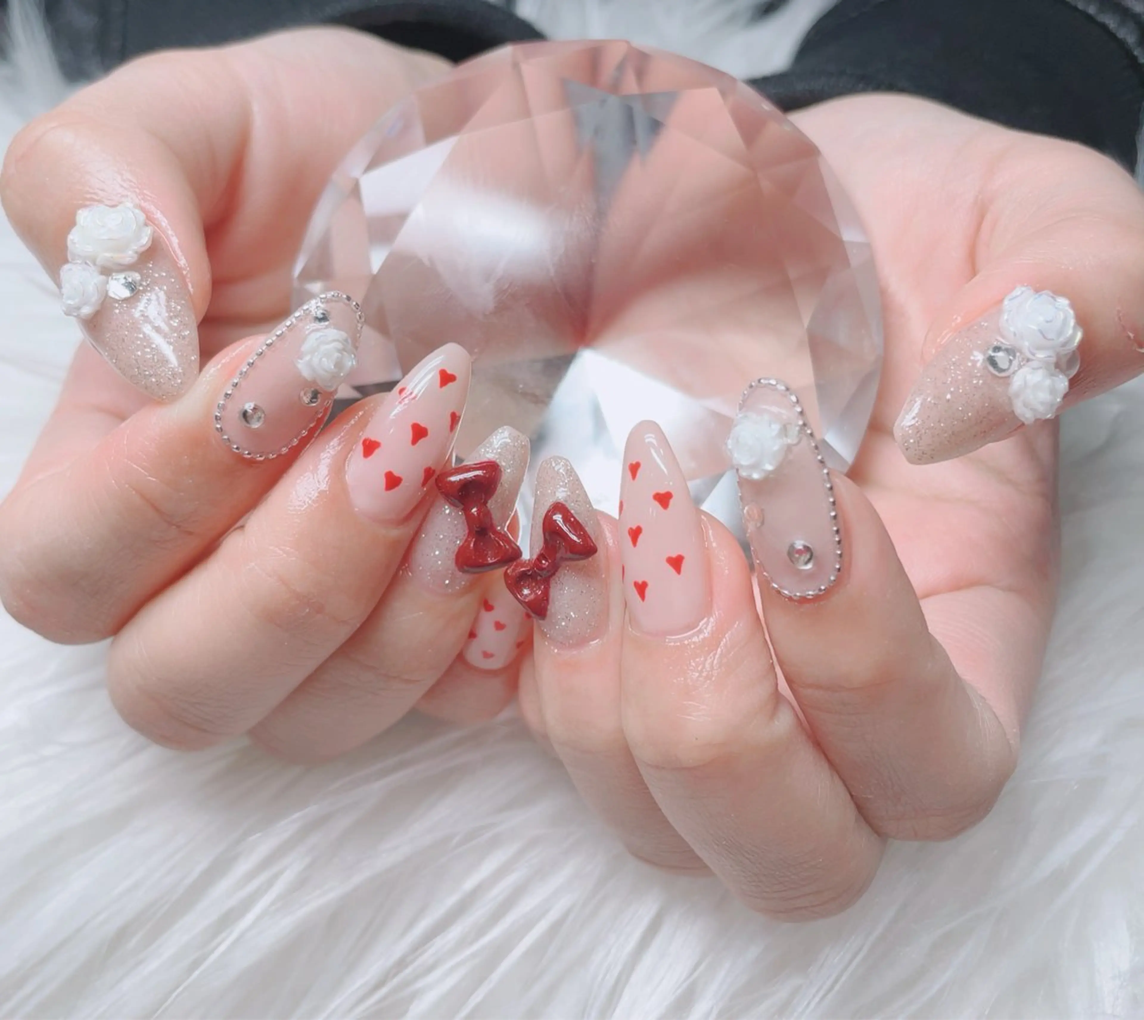 ネイル ハンドネイル nail&eye Ariesのネイルデザイン