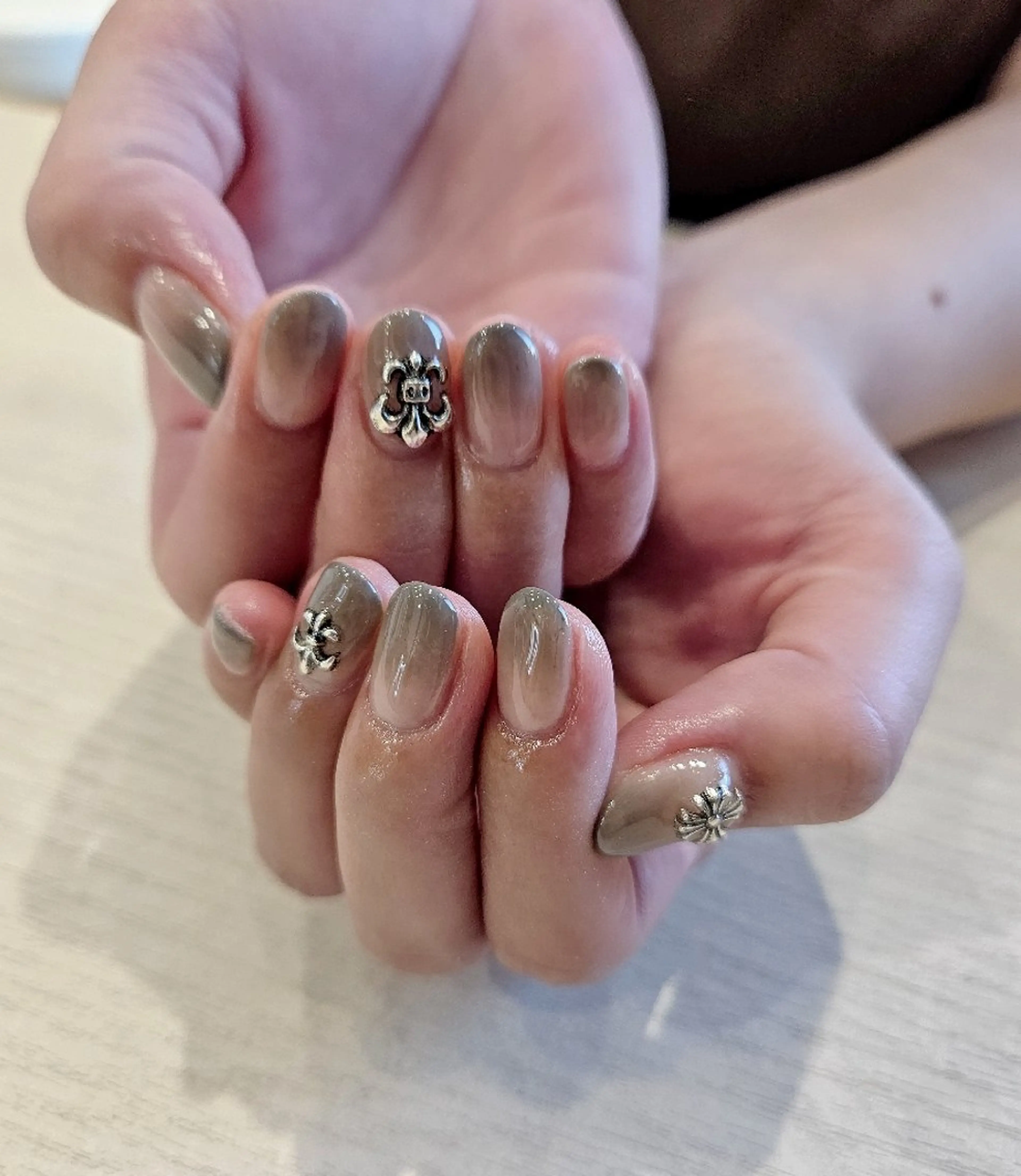 ネイル ハンドネイル 関口 友菜のヘアスタイル