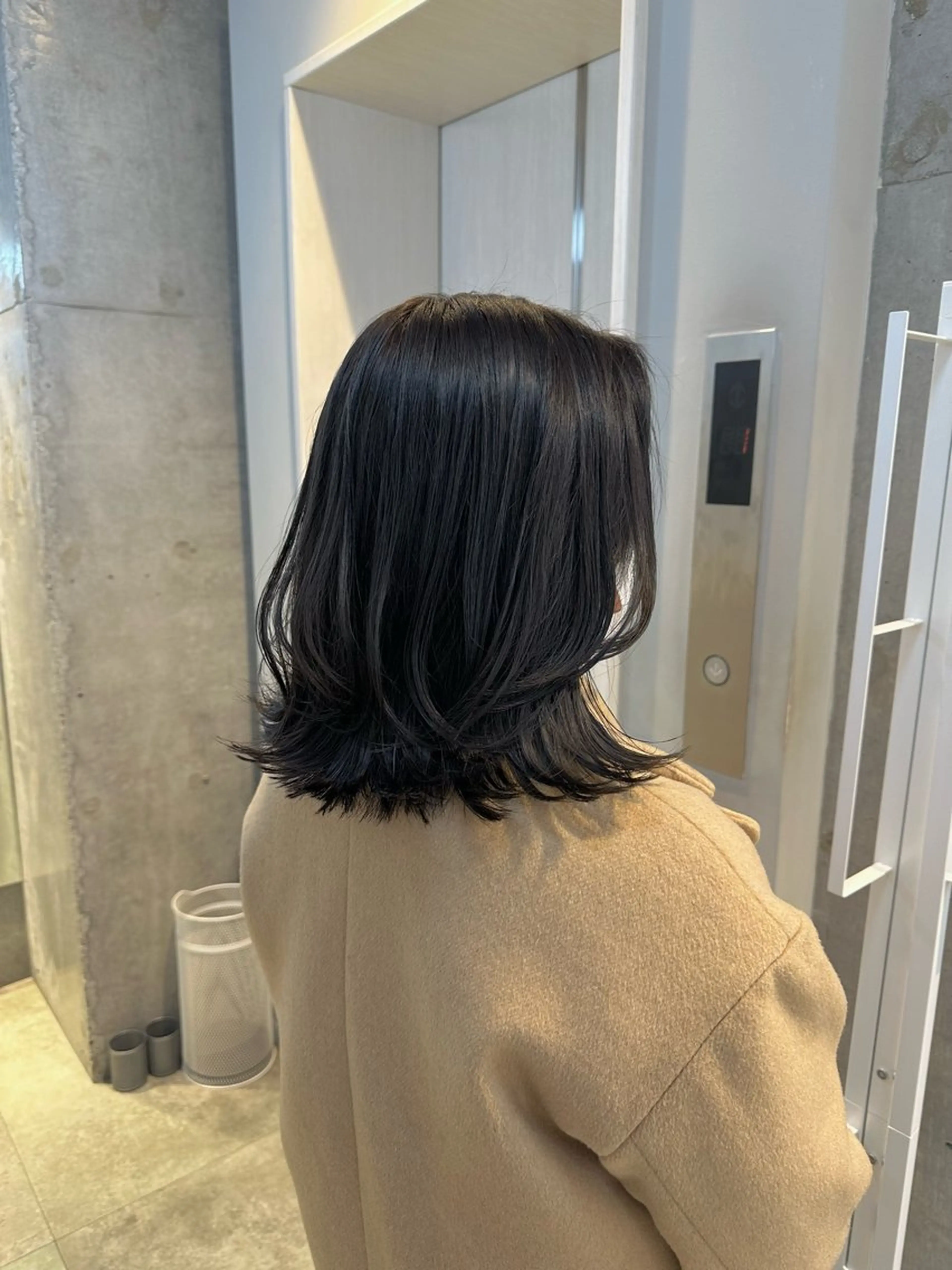ミディアム さとう あやかのヘアスタイル