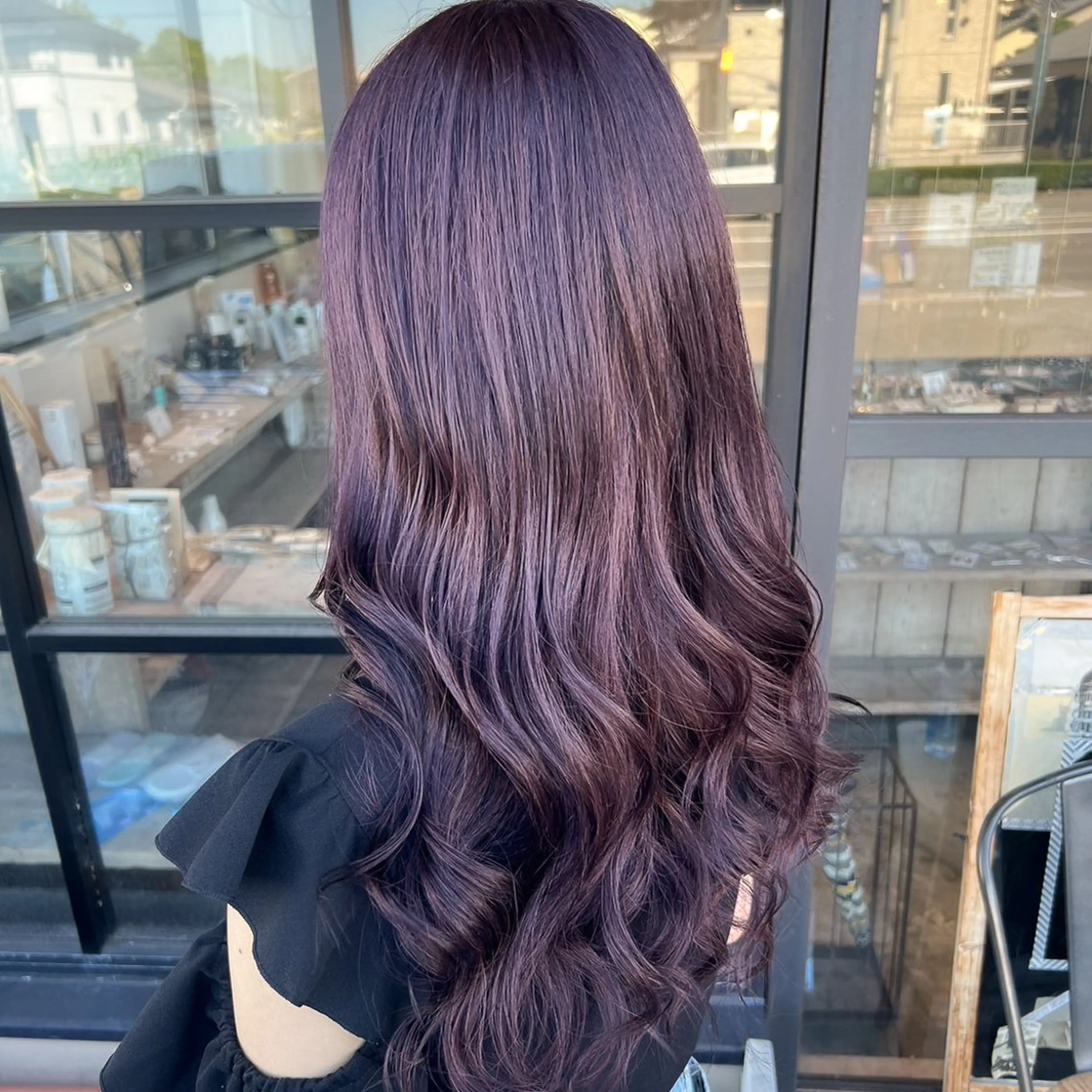 ロング カラー ダブルカラー イルミナカラー パープルカラー バイオレットカラー ヘアカラー トリートメント 岸下 理緒のヘアスタイル