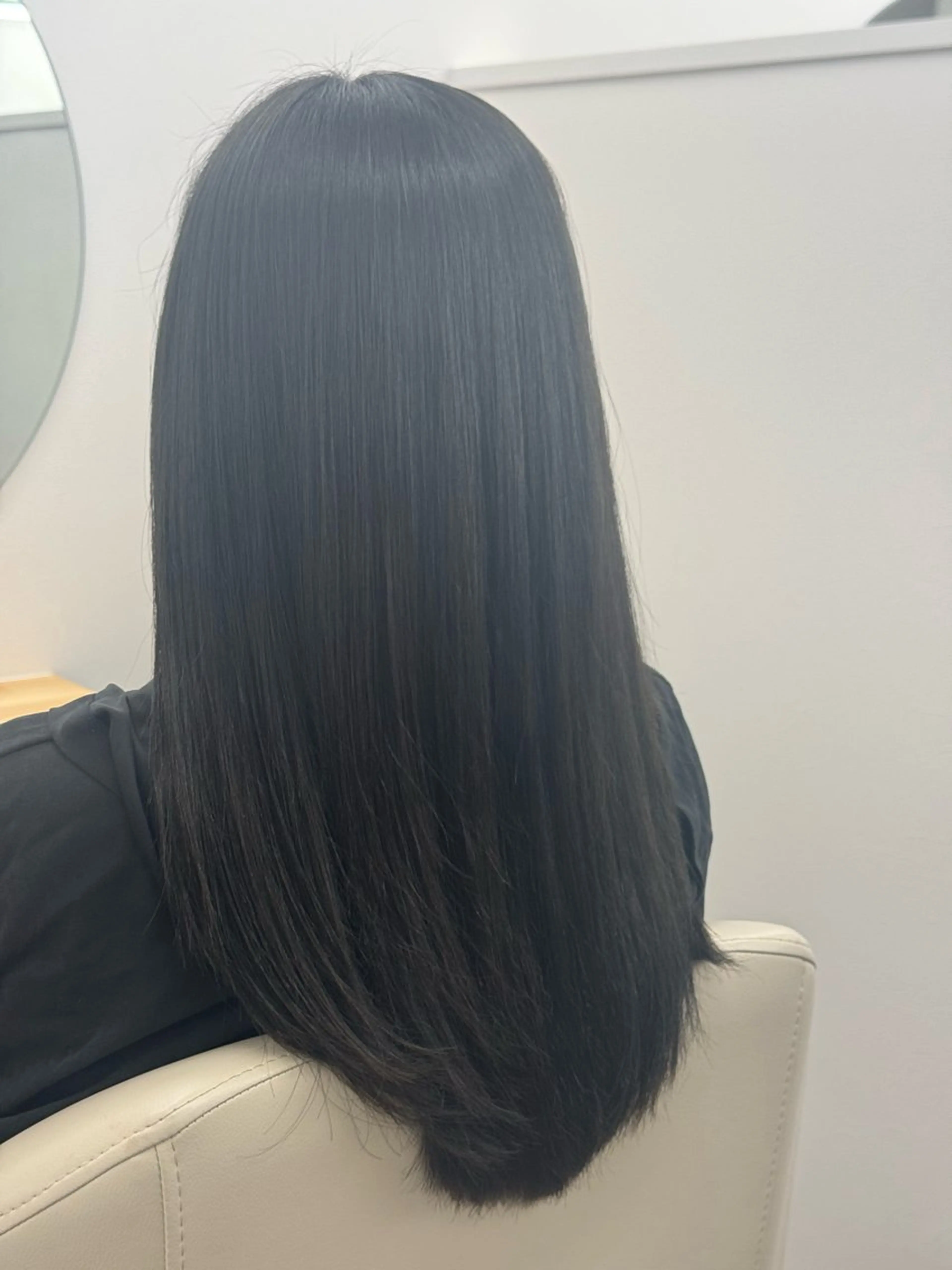 セミロング ヘアカラー 松本 桜のヘアスタイル