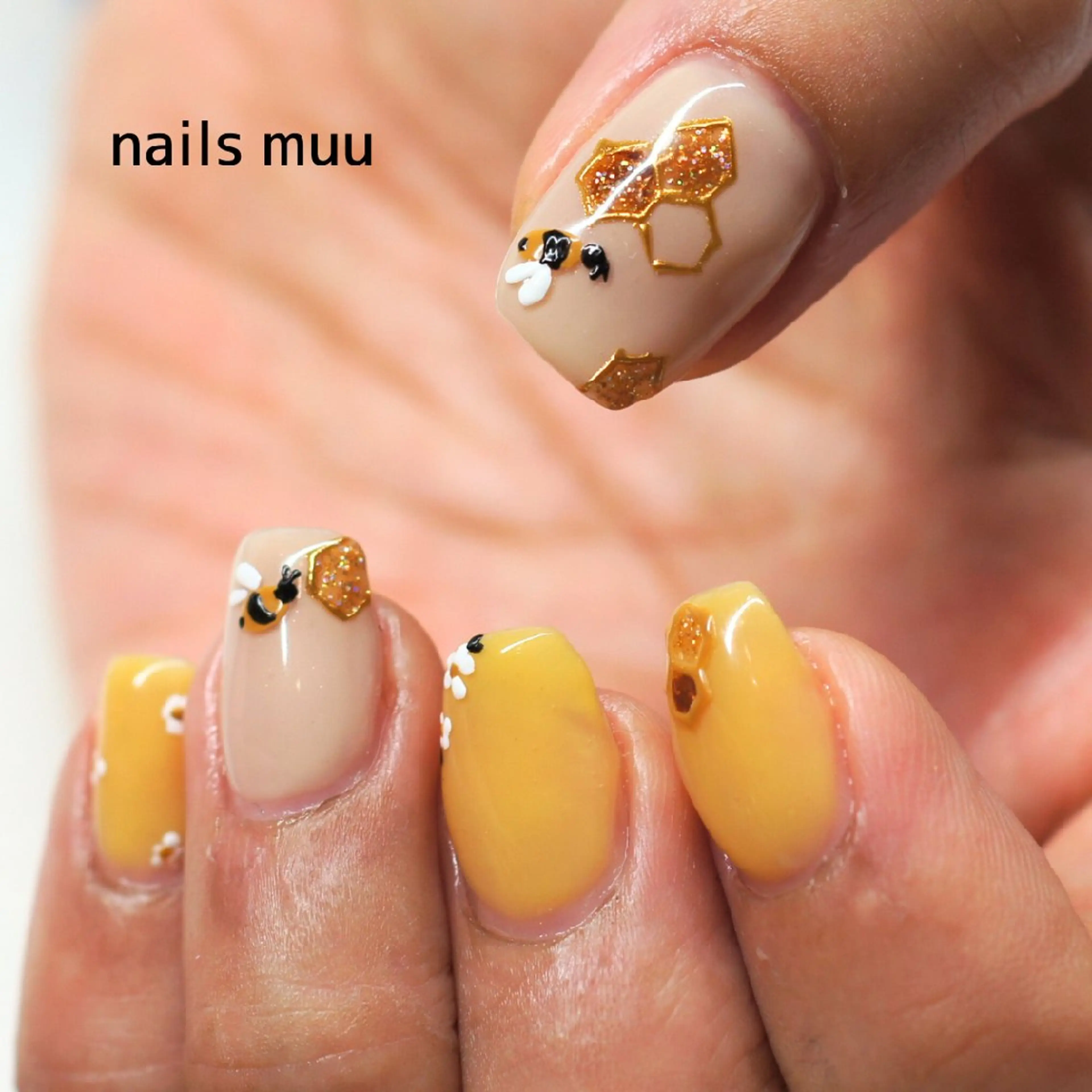ネイル 黄色 ハンドネイル nails muu まゆのネイルデザイン