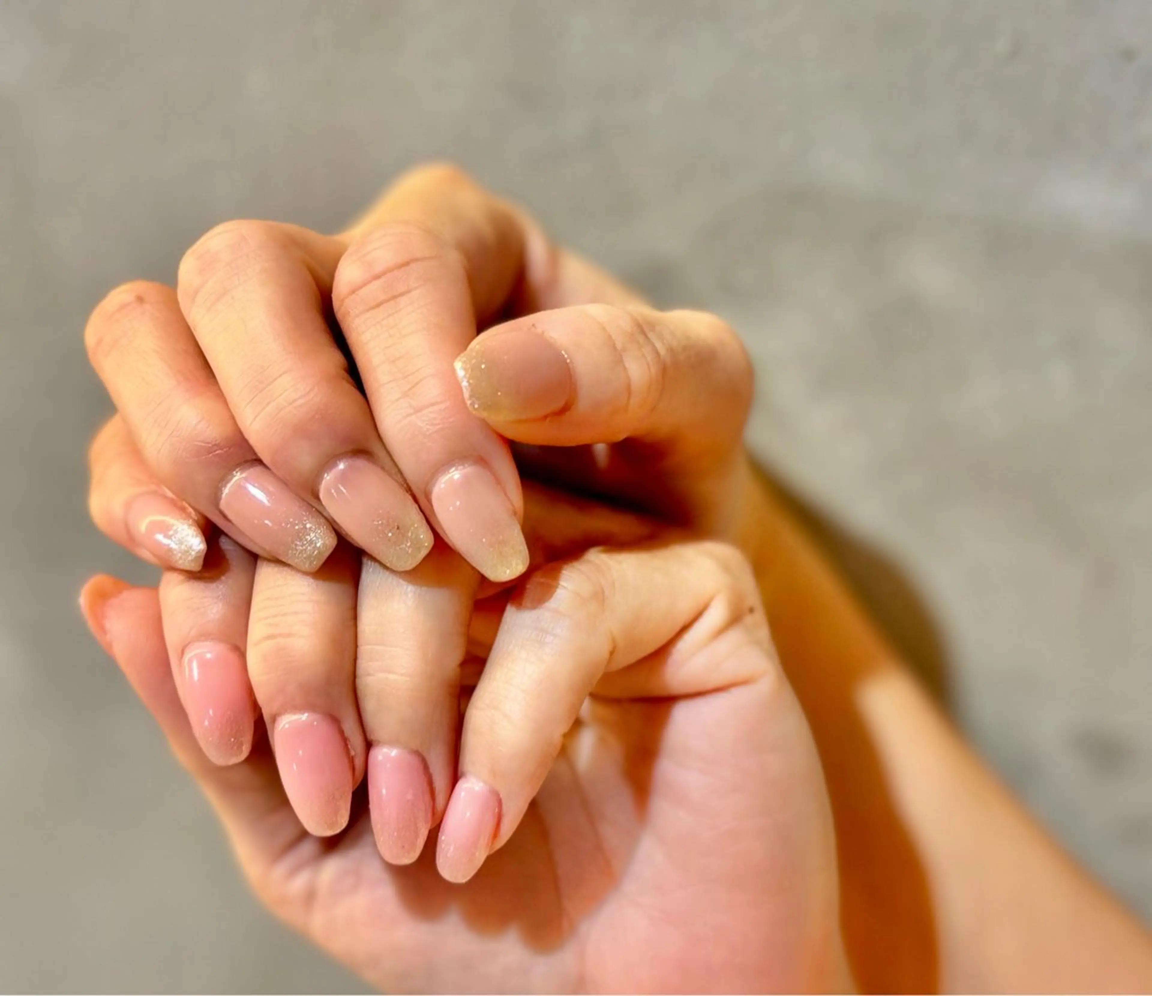 ネイル ラメ(グリッター) ラメグラデーション ハンドネイル パラスパガーデン ♡齊藤歩のネイルデザイン