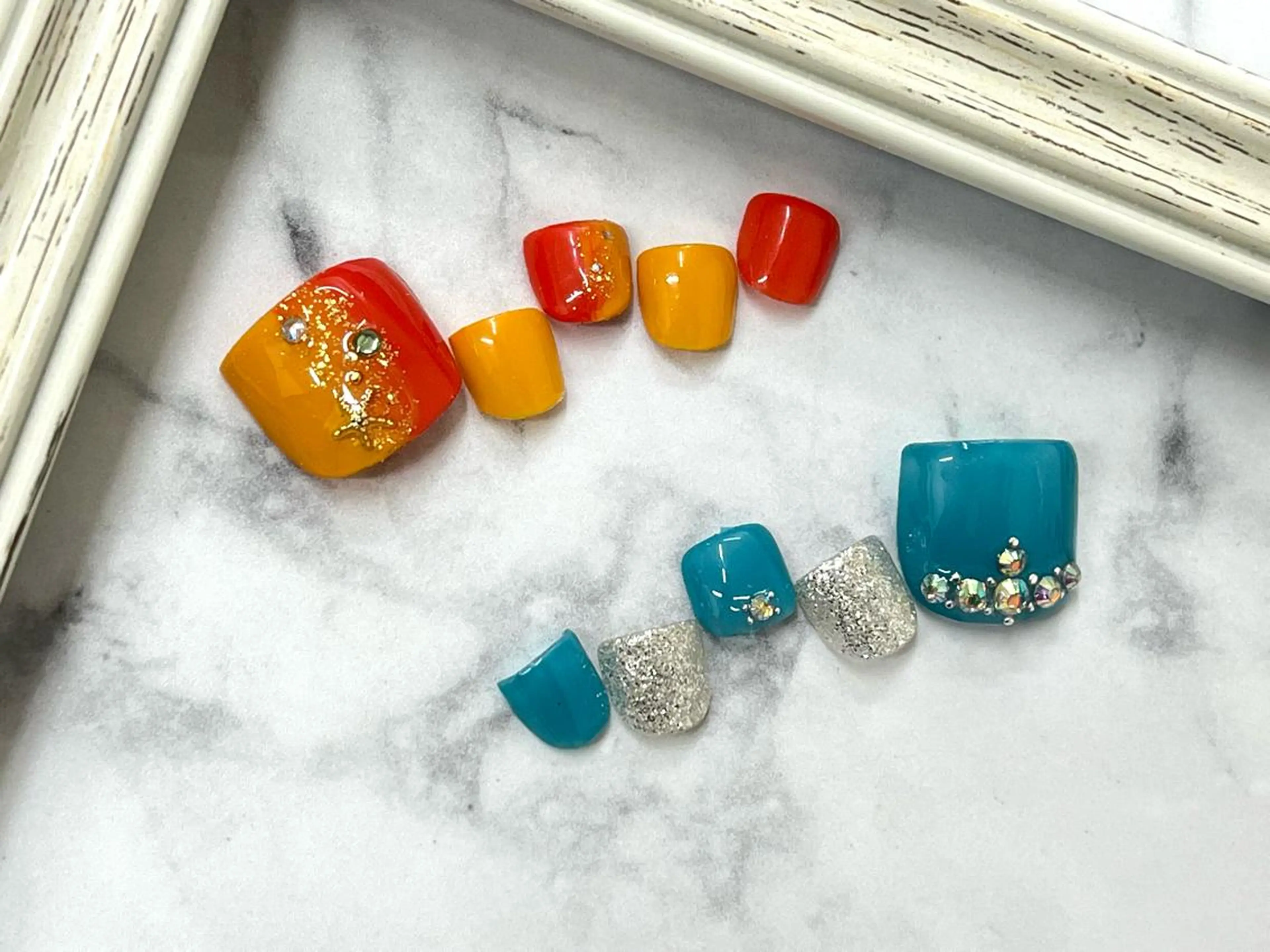 ネイル フットネイル Regene ARAKIのネイルデザイン