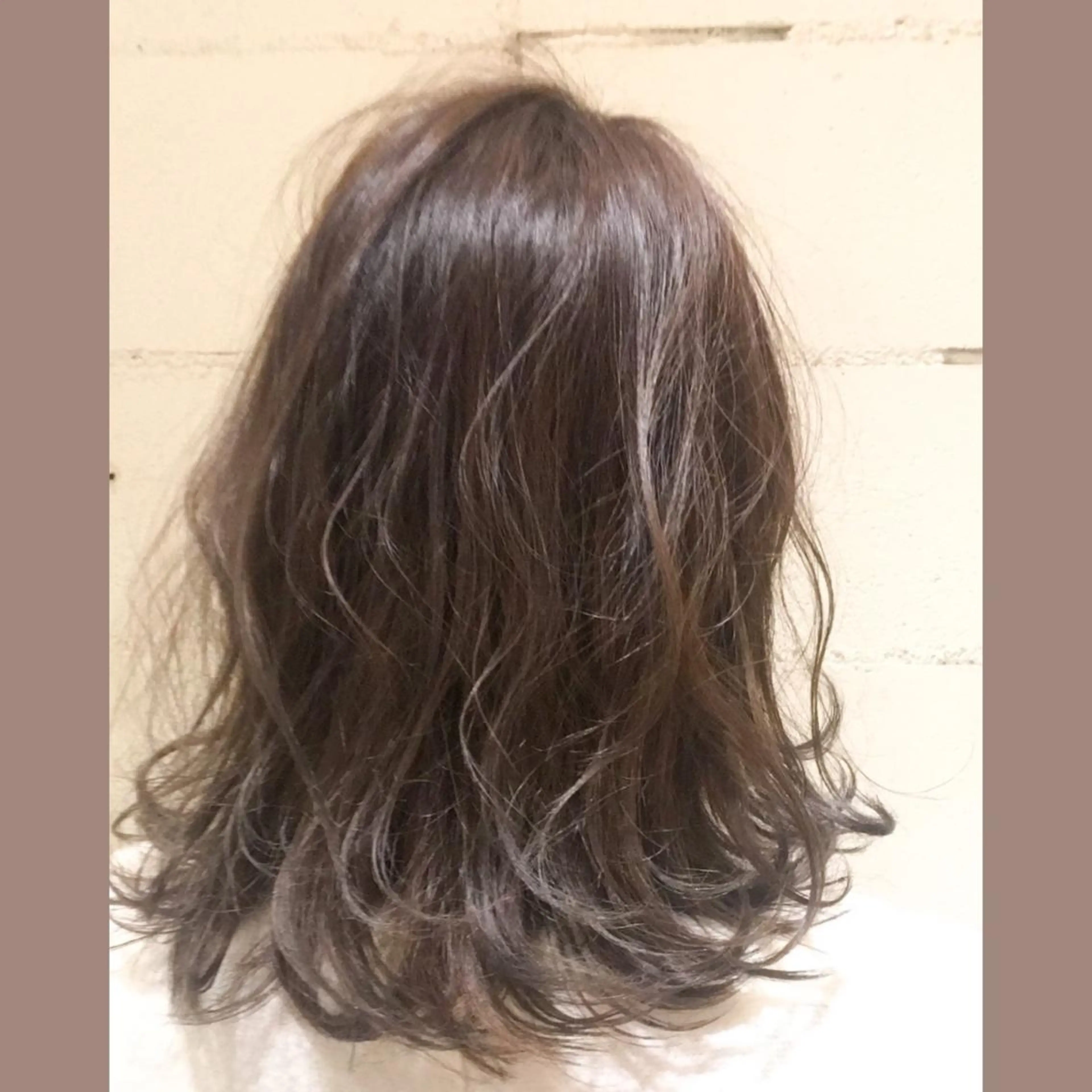 ミディアム 𓅰なかがわ ふみな𓅯のヘアスタイル