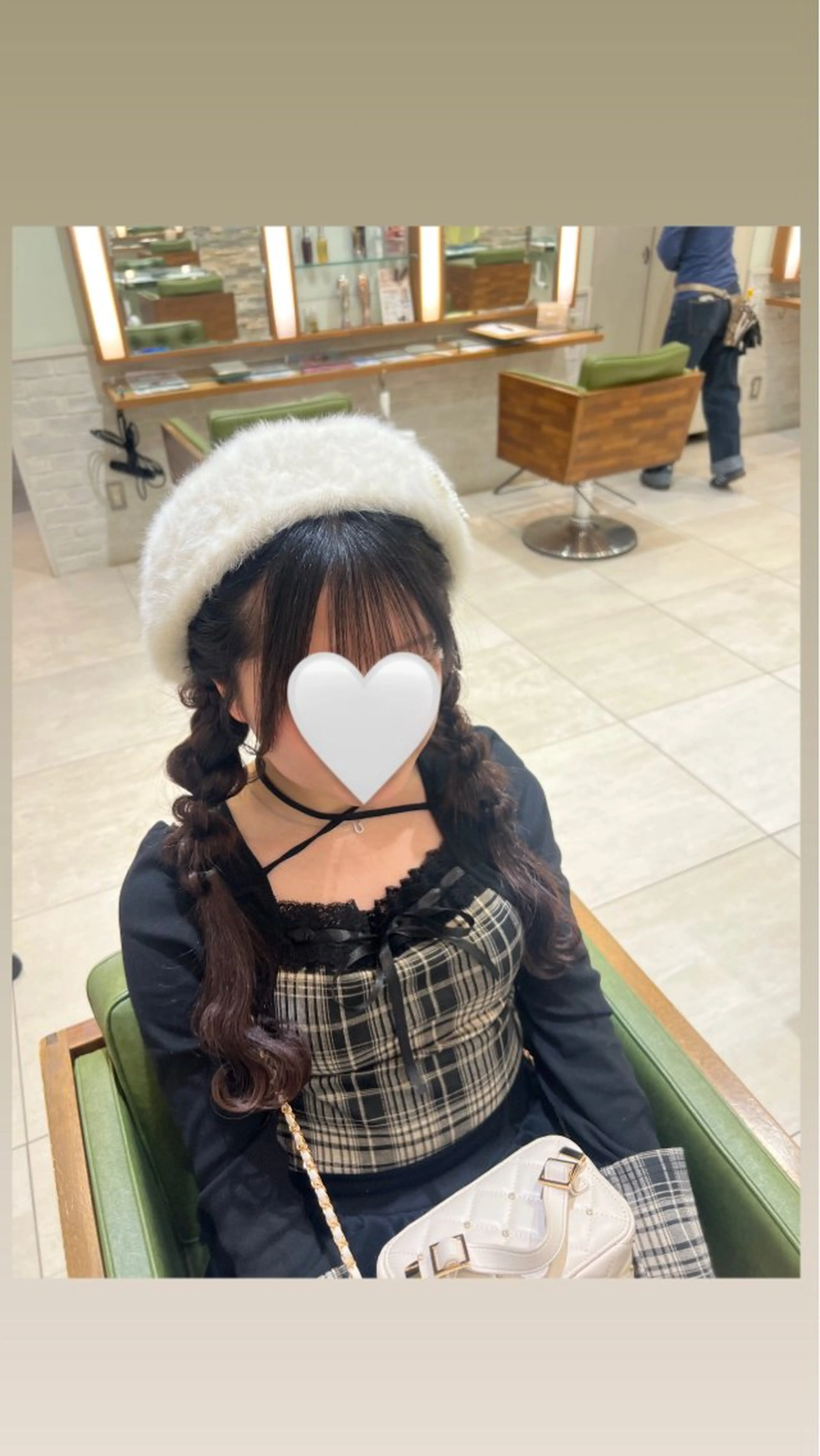 ロング ヘアセット 山口 愛紗花のヘアスタイル