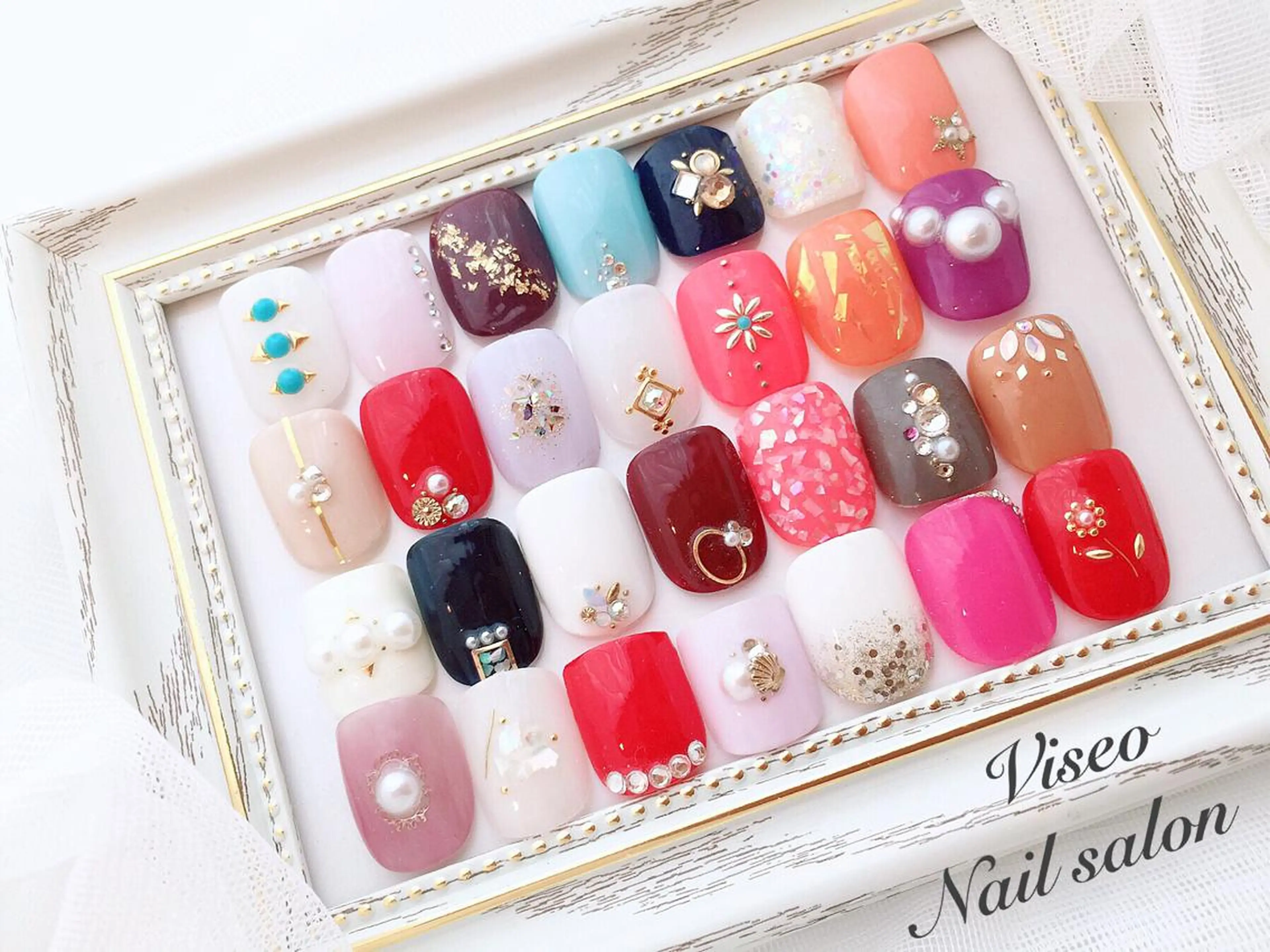 ネイル Viseo《6週間 長持ちパラジェル》のネイルデザイン