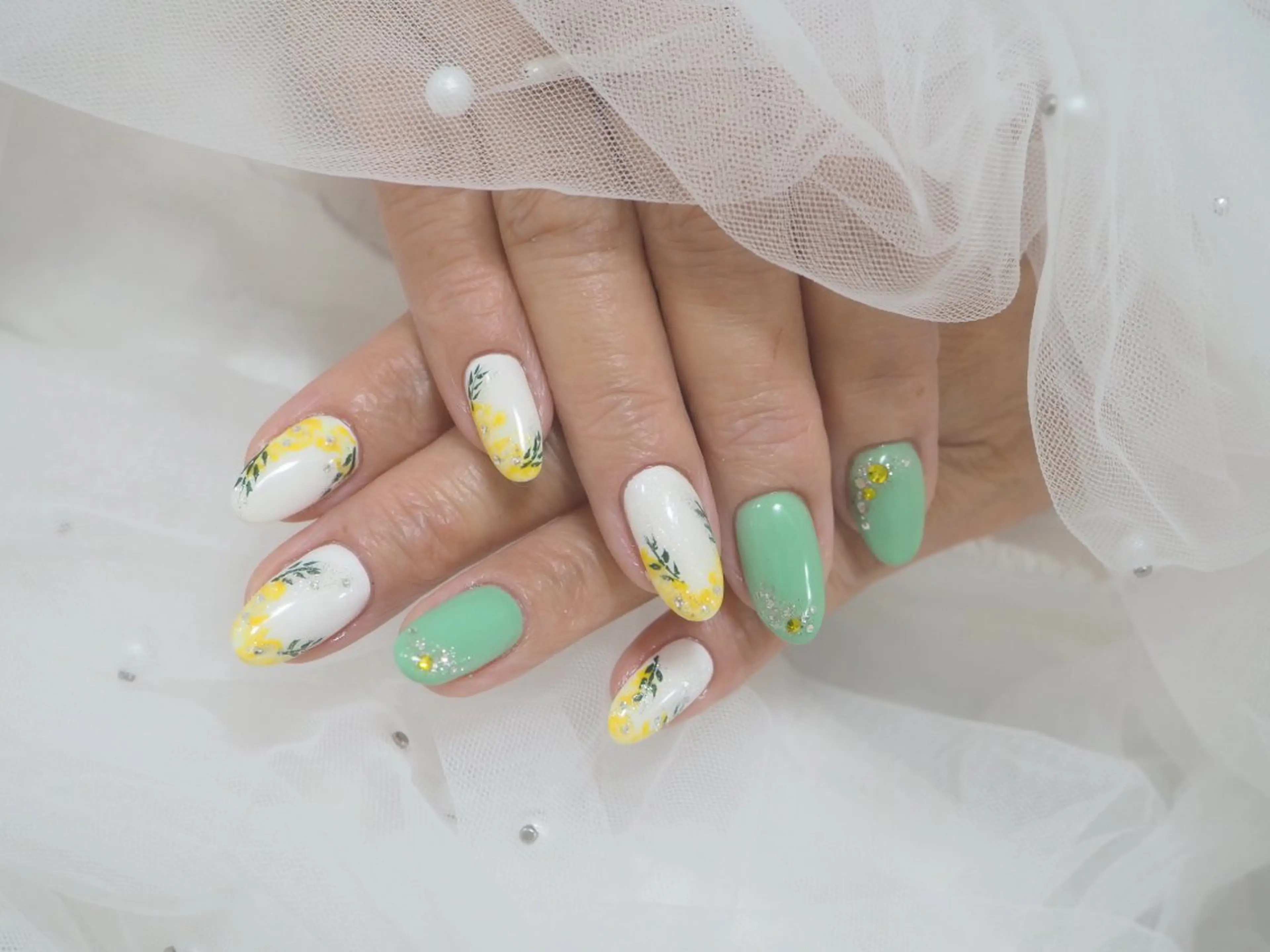 ネイル ハンドネイル 上田 佳那美のネイルデザイン