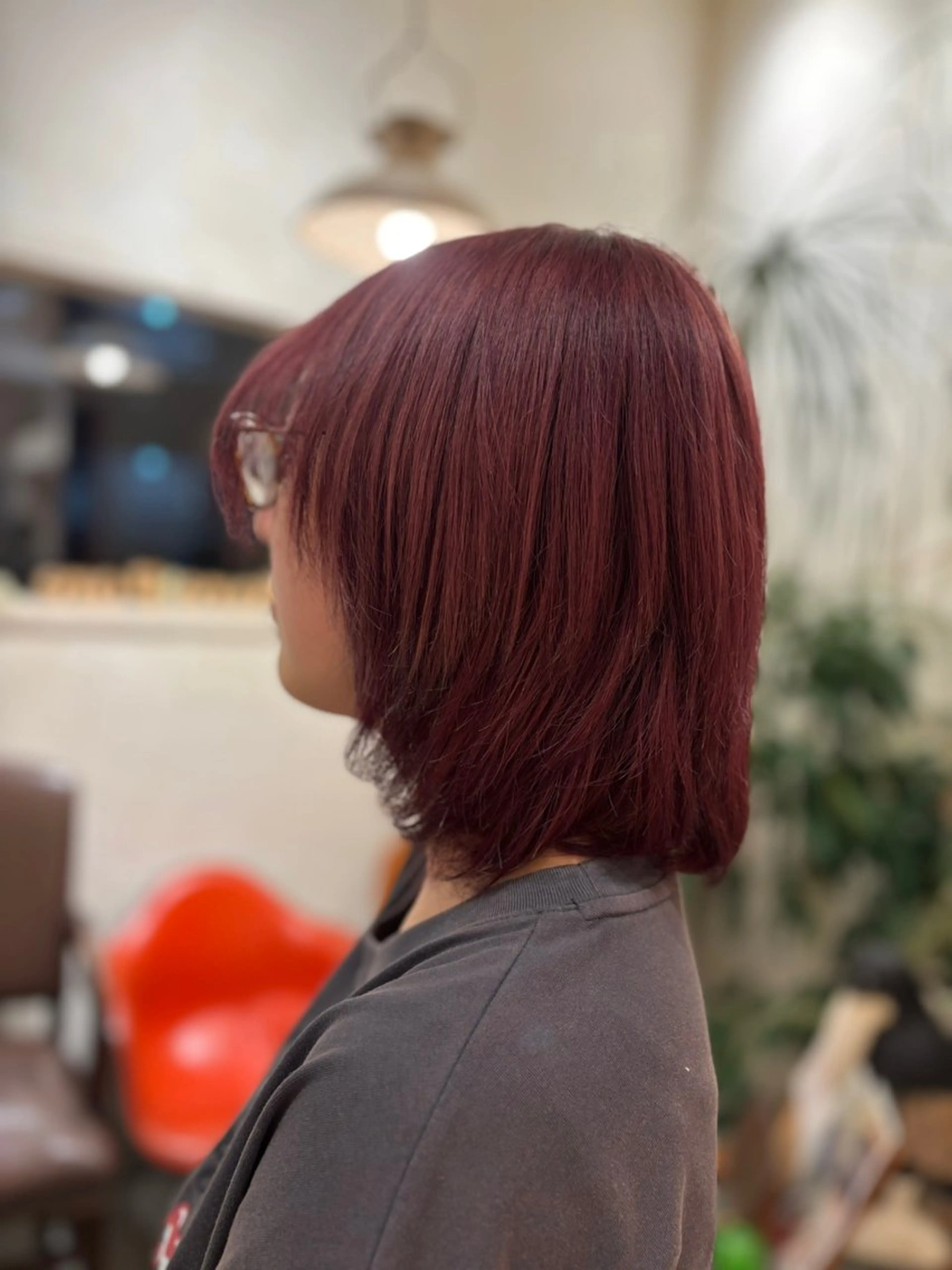 カラー 松本 恵佳のヘアスタイル