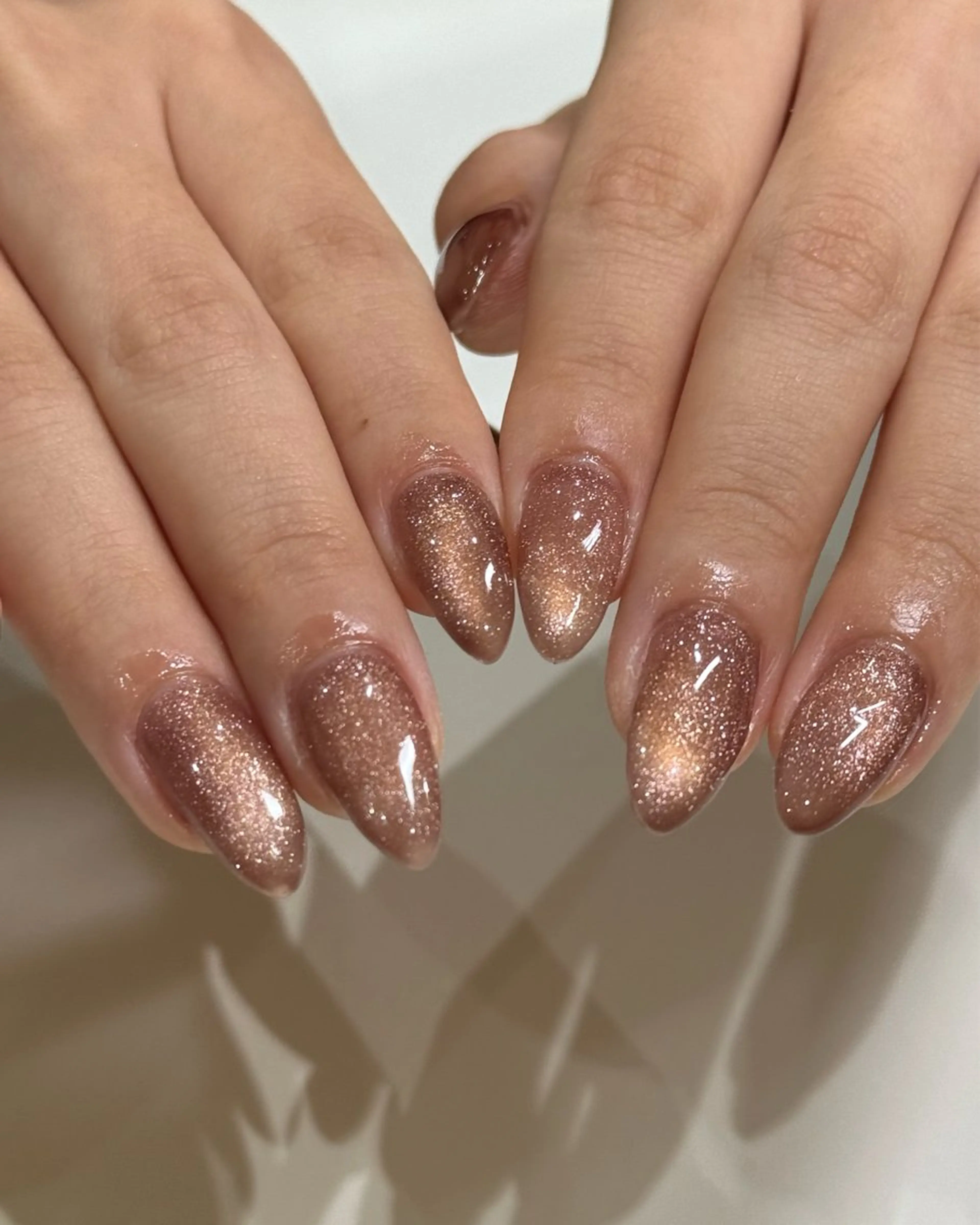 ハンド【シンプルメニュー】マグネット/ミラー/オーロラの写真