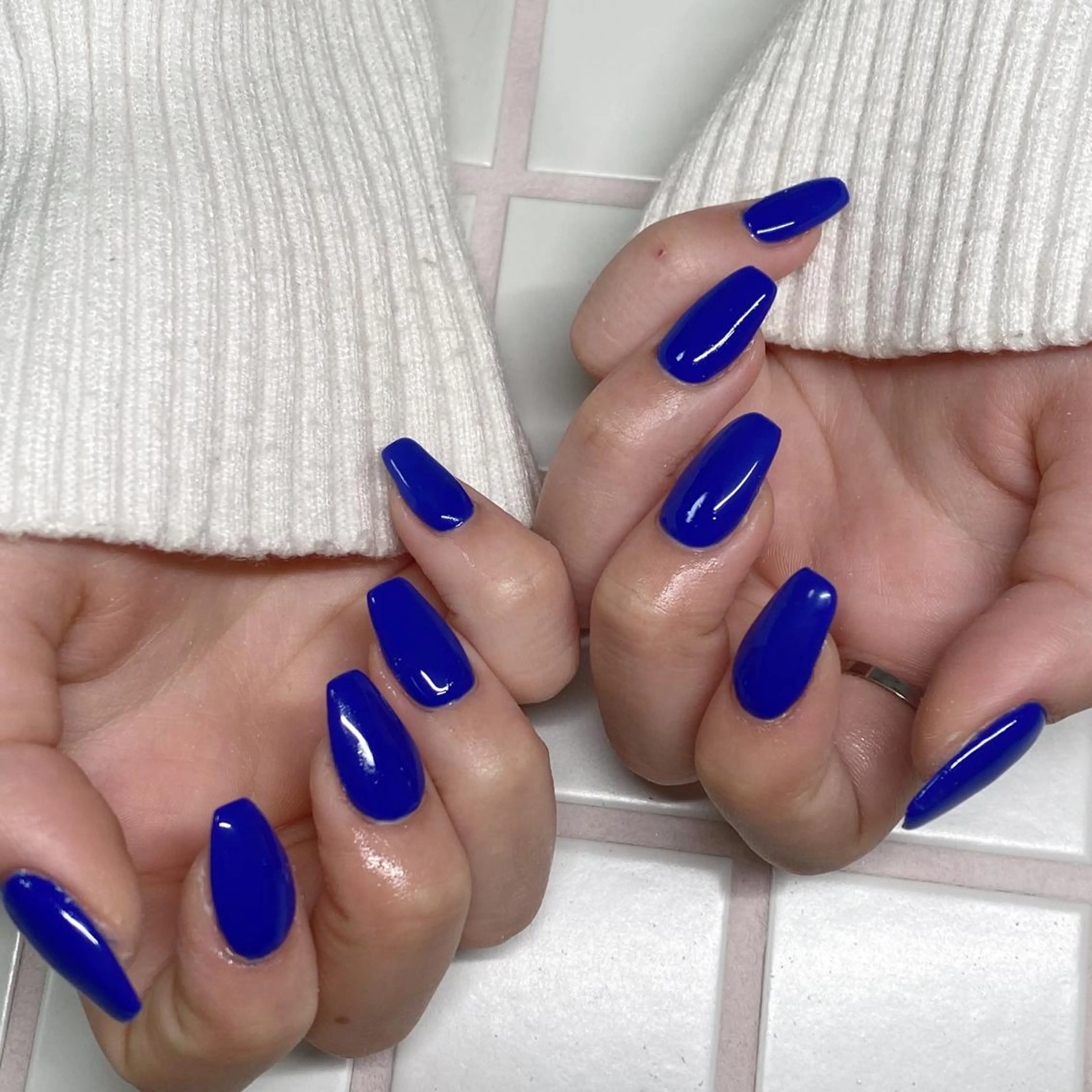 ネイル アートネイル オーロラネイル フレンチネイル 氷ネイル・うるうるネイル マグネットネイル ハンドネイル Nail by Licorneのネイルデザイン