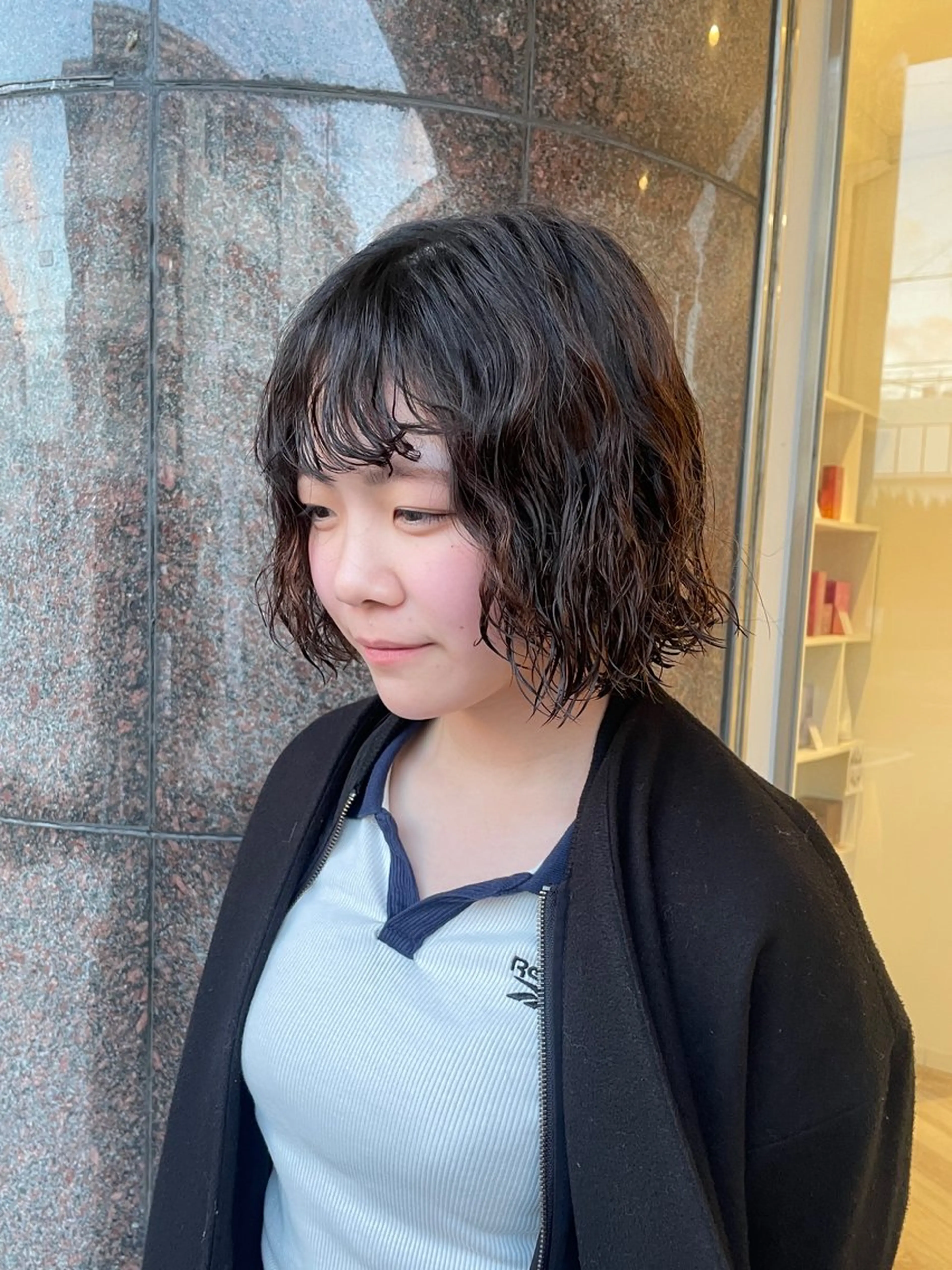 ミディアム パーマ ミディアムパーマ ボブ イルミナカラー/レイ ヤーカット/三好春奈のヘアスタイル