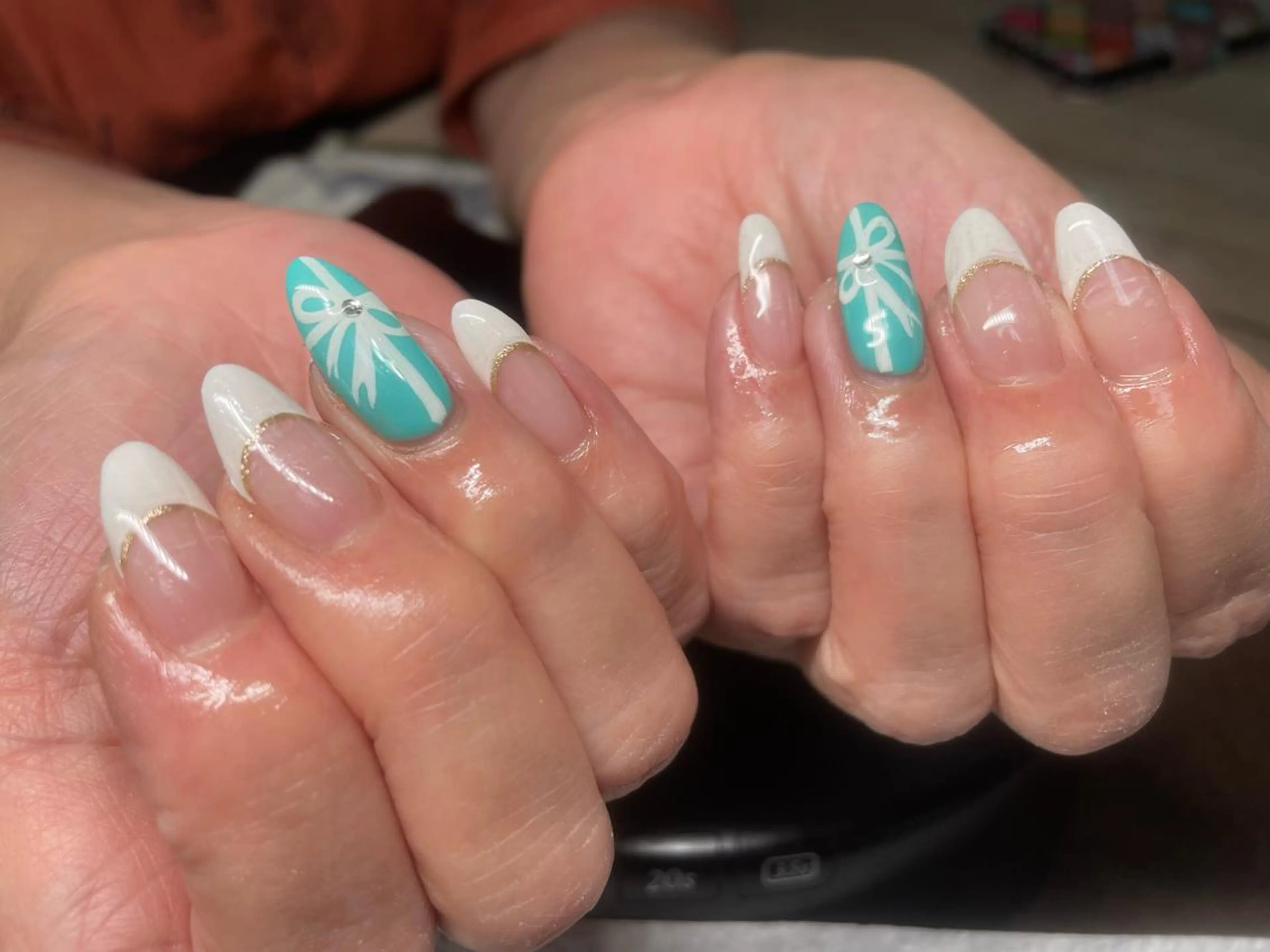 セミロング M. KOTOMIのネイルデザイン