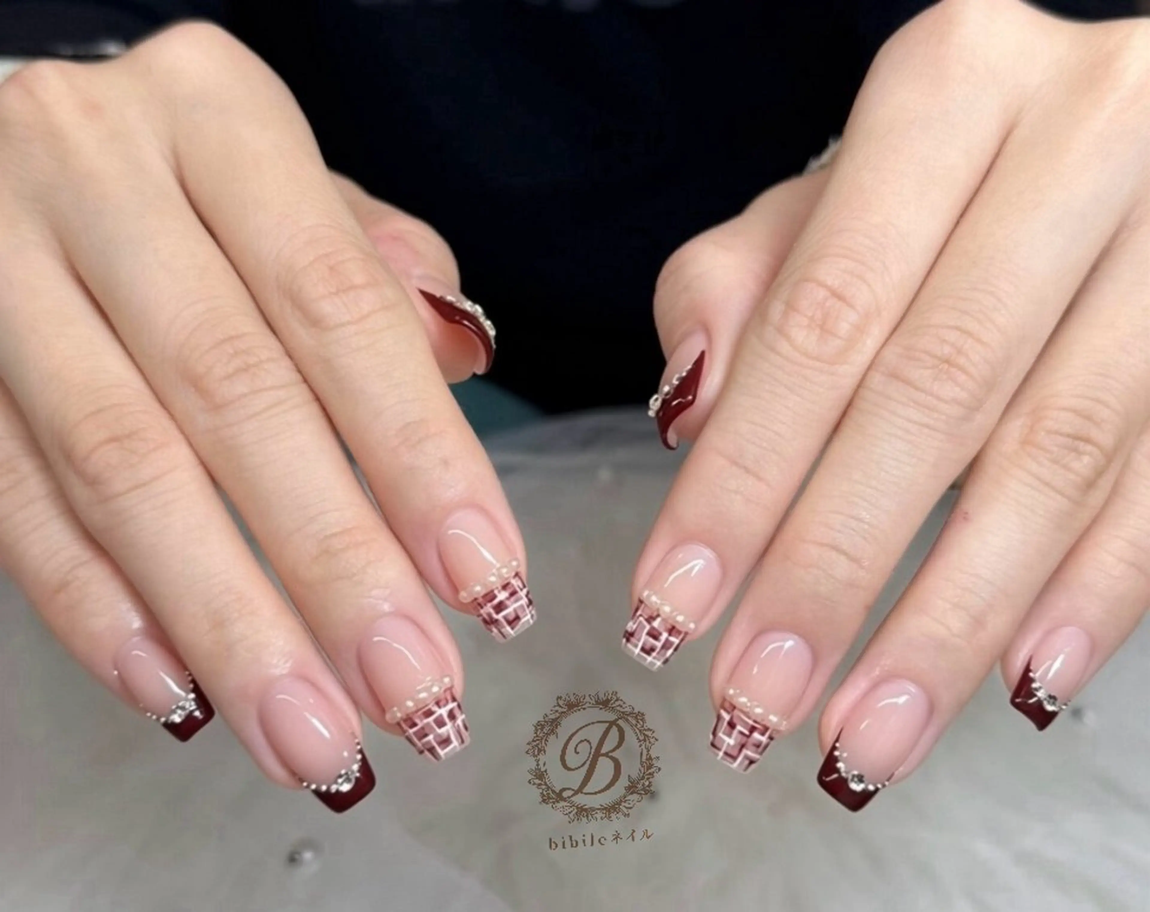 ネイル ハンドネイル 島尻 ユインのネイルデザイン
