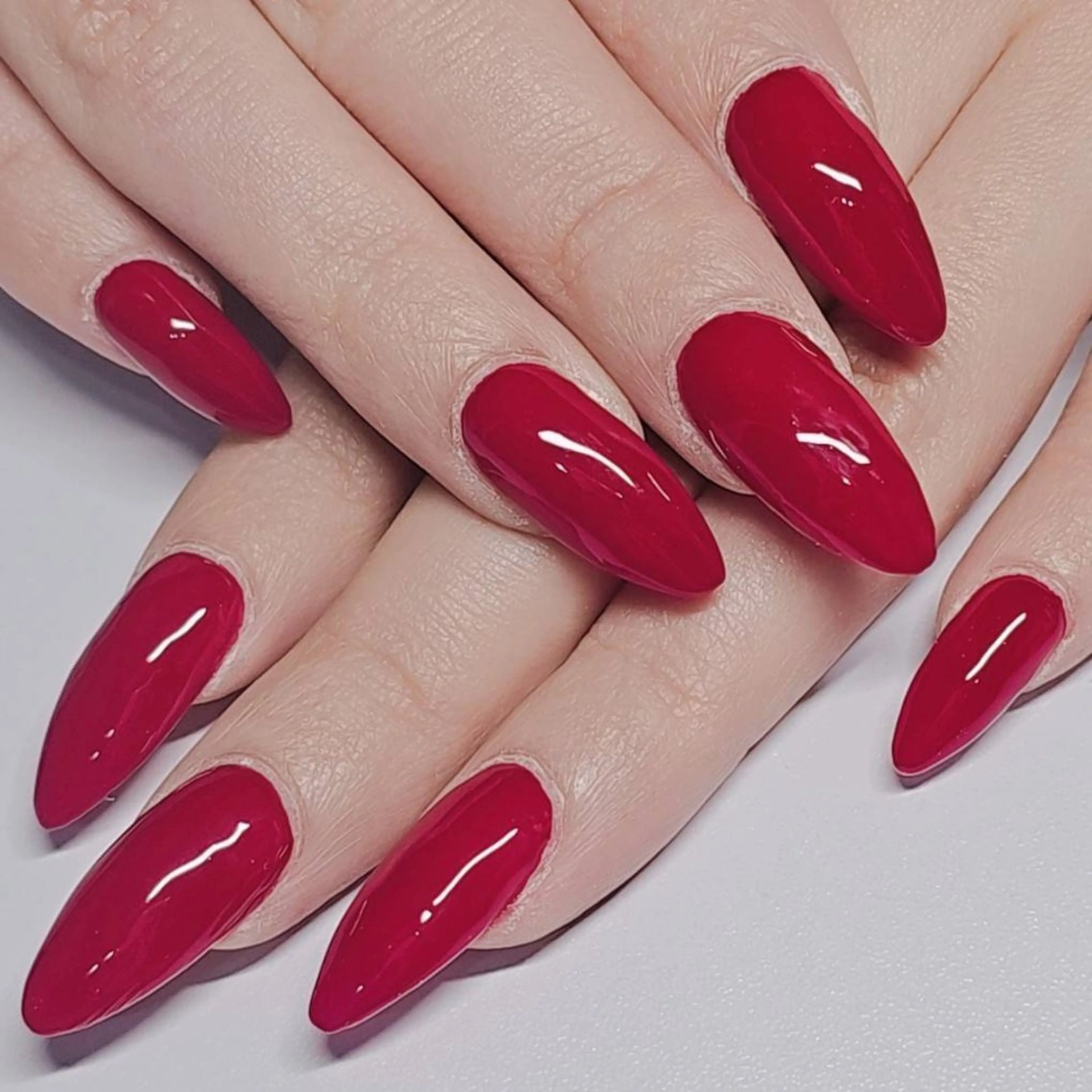 ネイル ボルドー ワンカラーネイル ハンドネイル よしだ ひろきのネイルデザイン