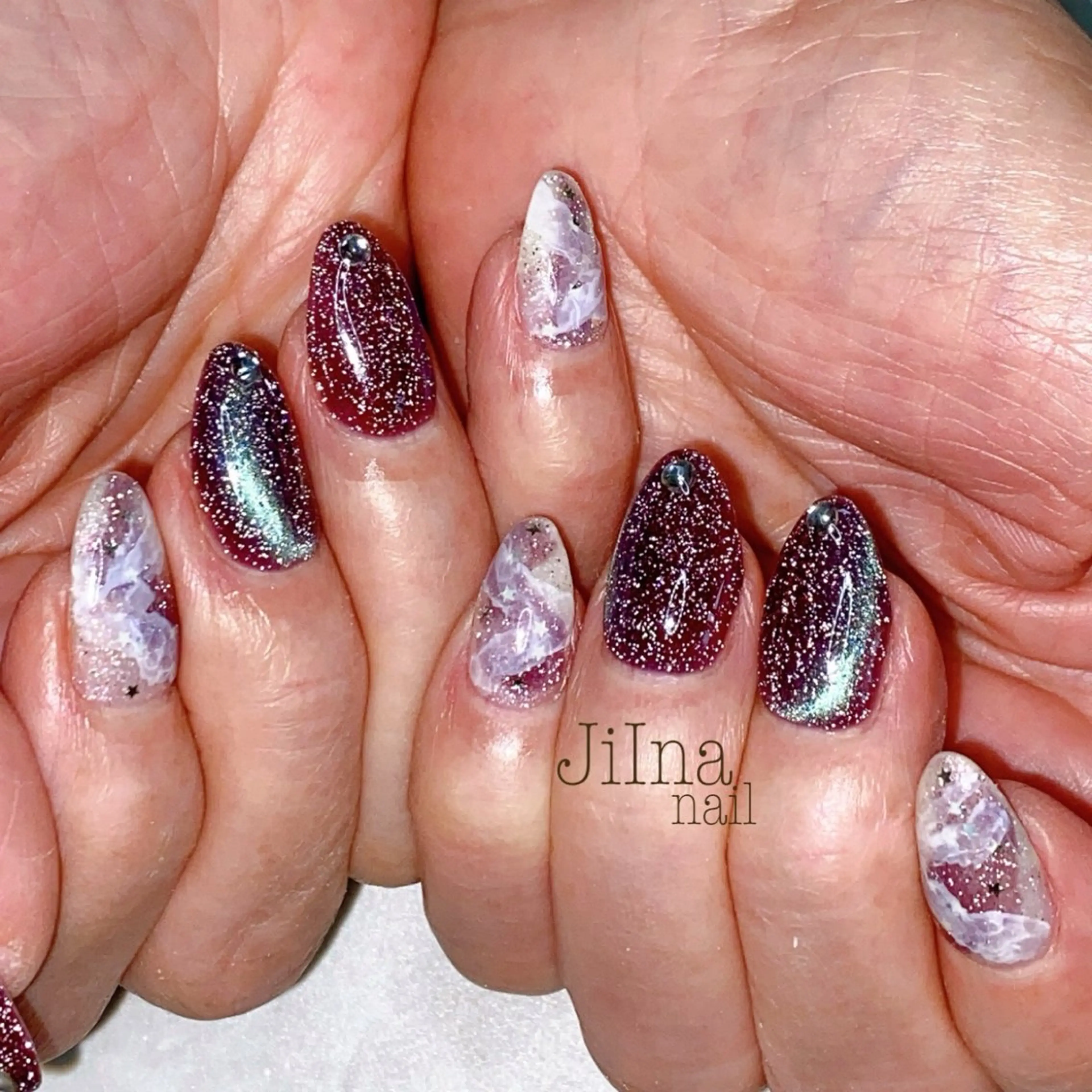 ネイル JiIna nailのネイルデザイン