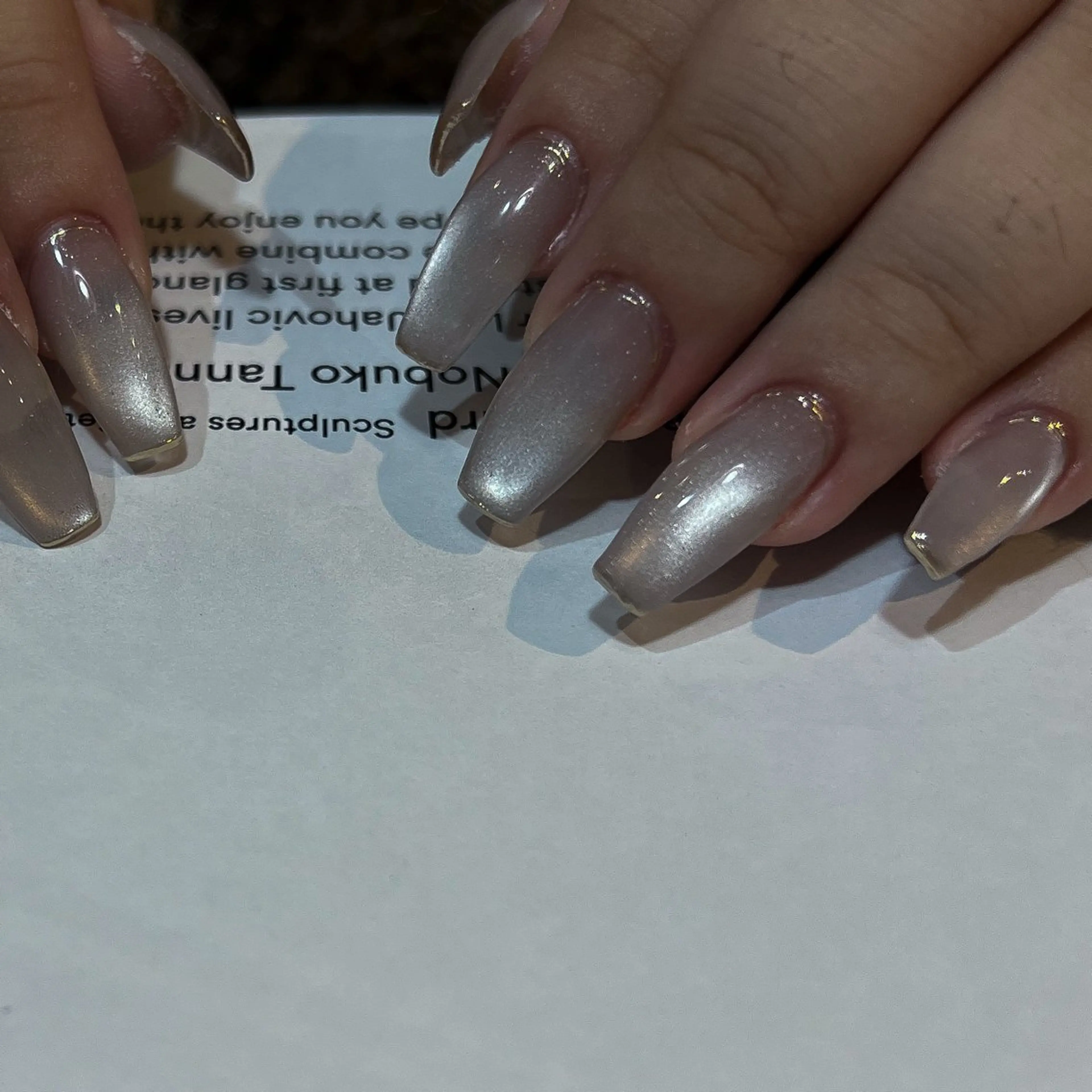 ネイル ハンドネイル nailsalon ULLのネイルデザイン