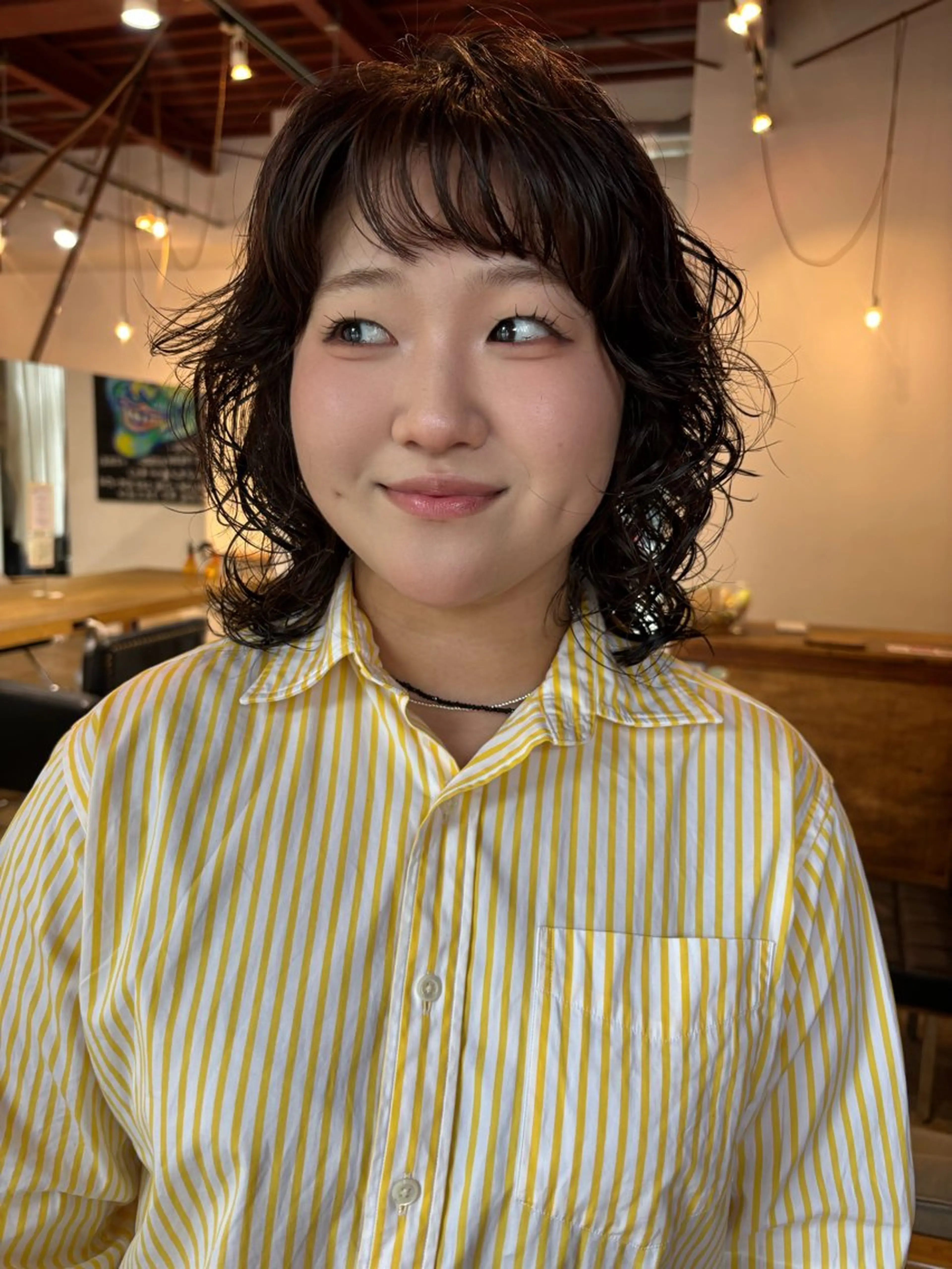 ミディアム パーマ 小日向 沙織のヘアスタイル