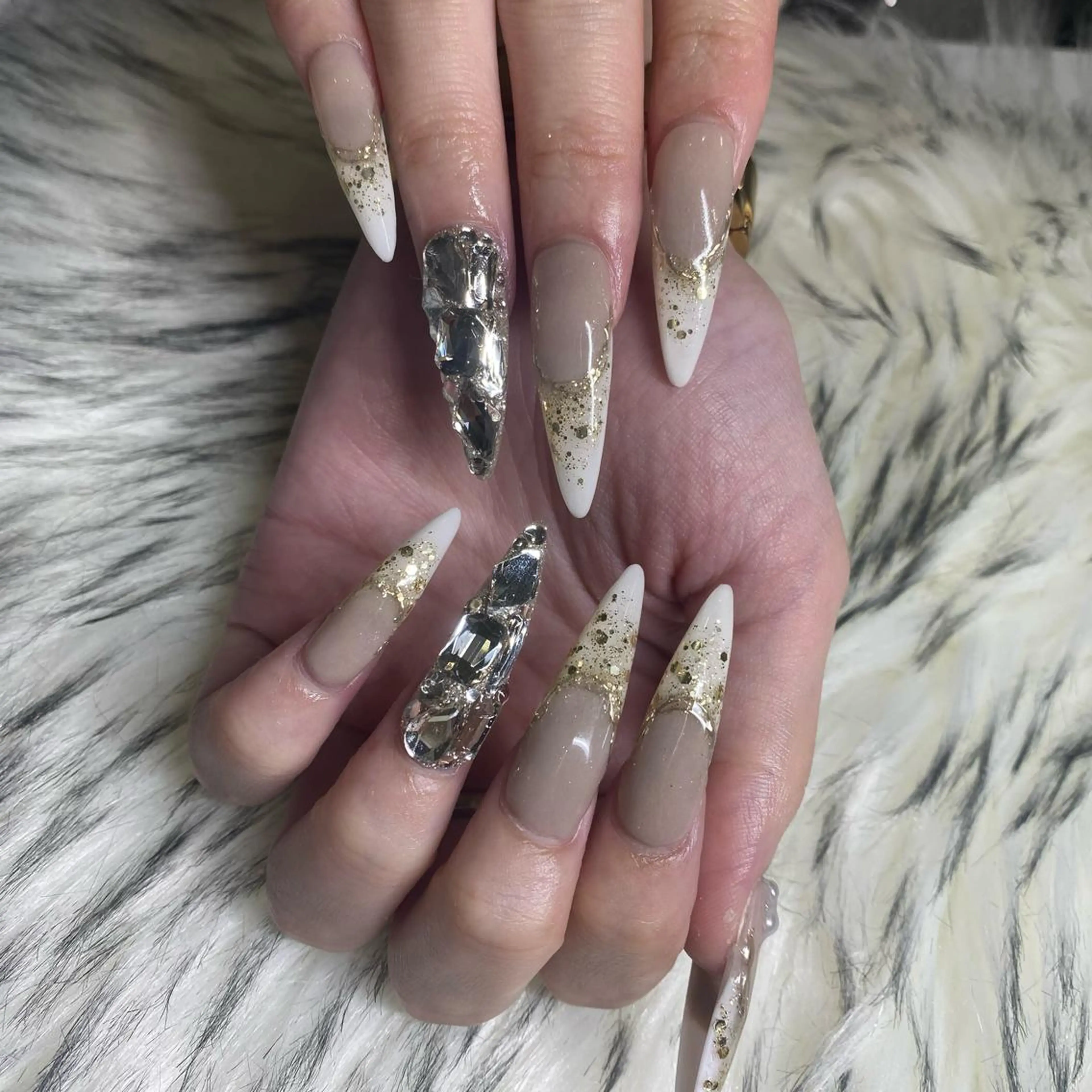 ネイル ハンドネイル la vie  Luire所属・la vie Luire ｱｽｶのネイルデザイン