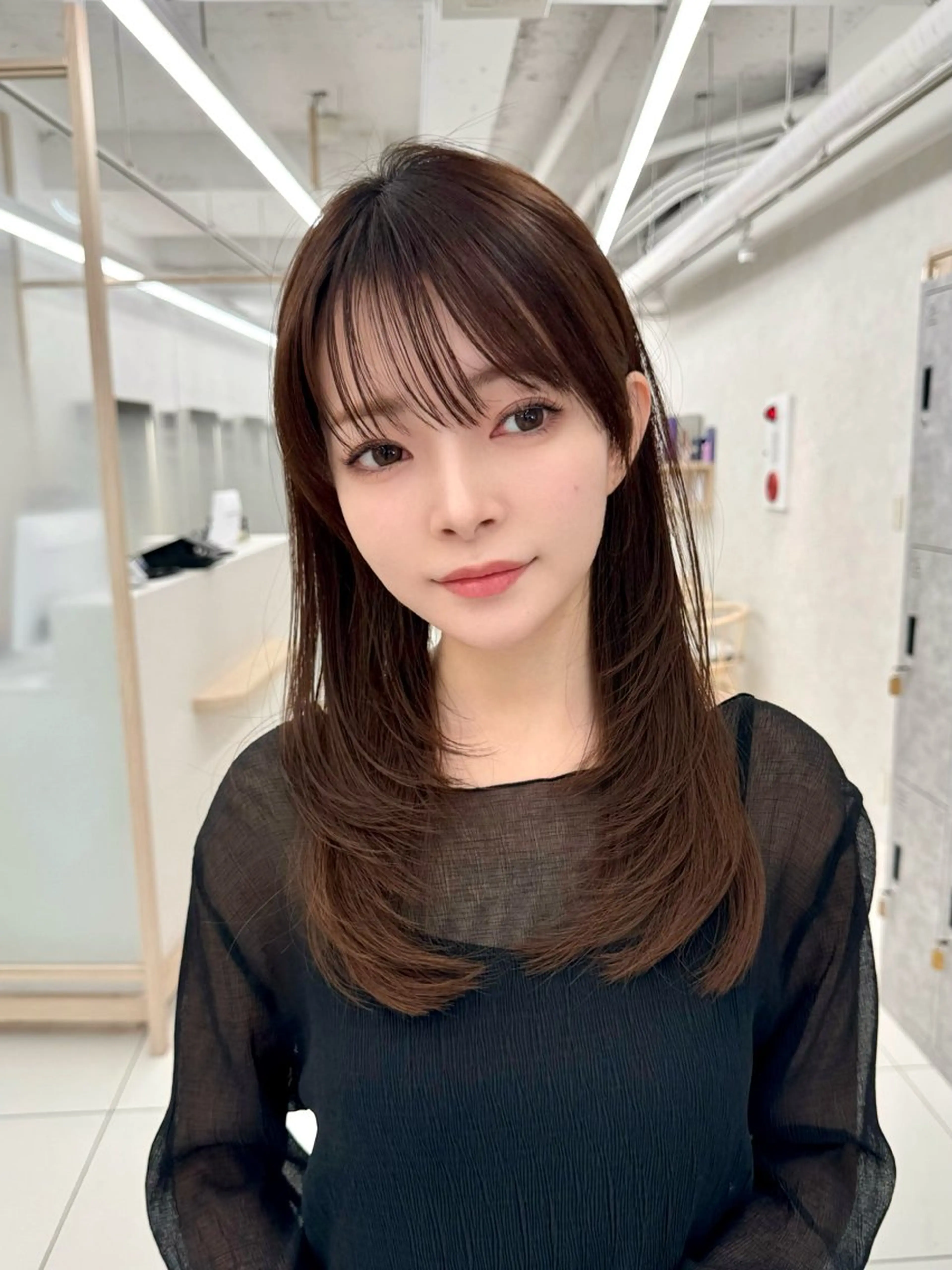 ロング 三鷹で1番ショート ボブをカットする新谷のヘアスタイル