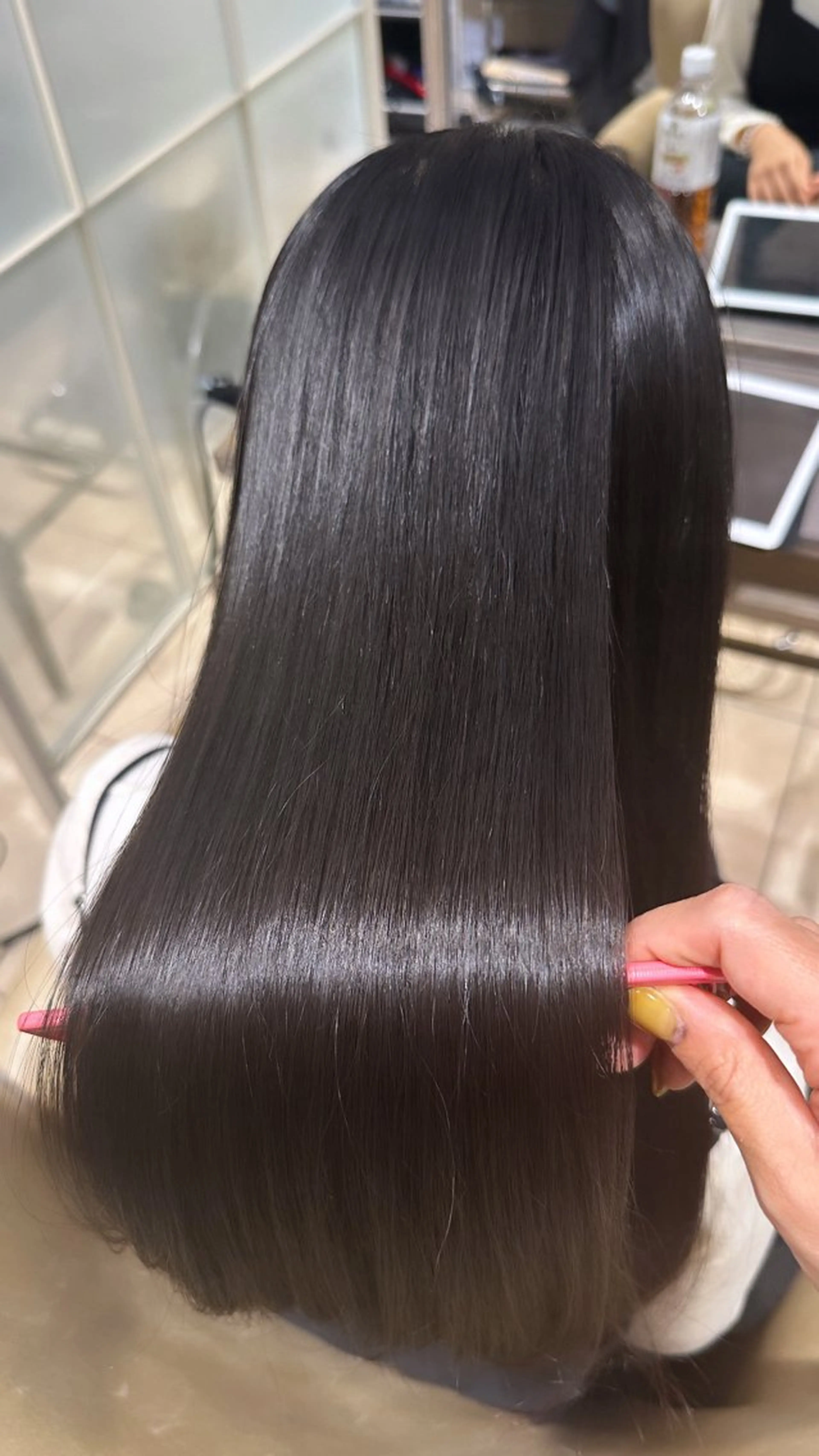 ロング 縮毛矯正/髪質改善/ 伊藤愛のヘアスタイル