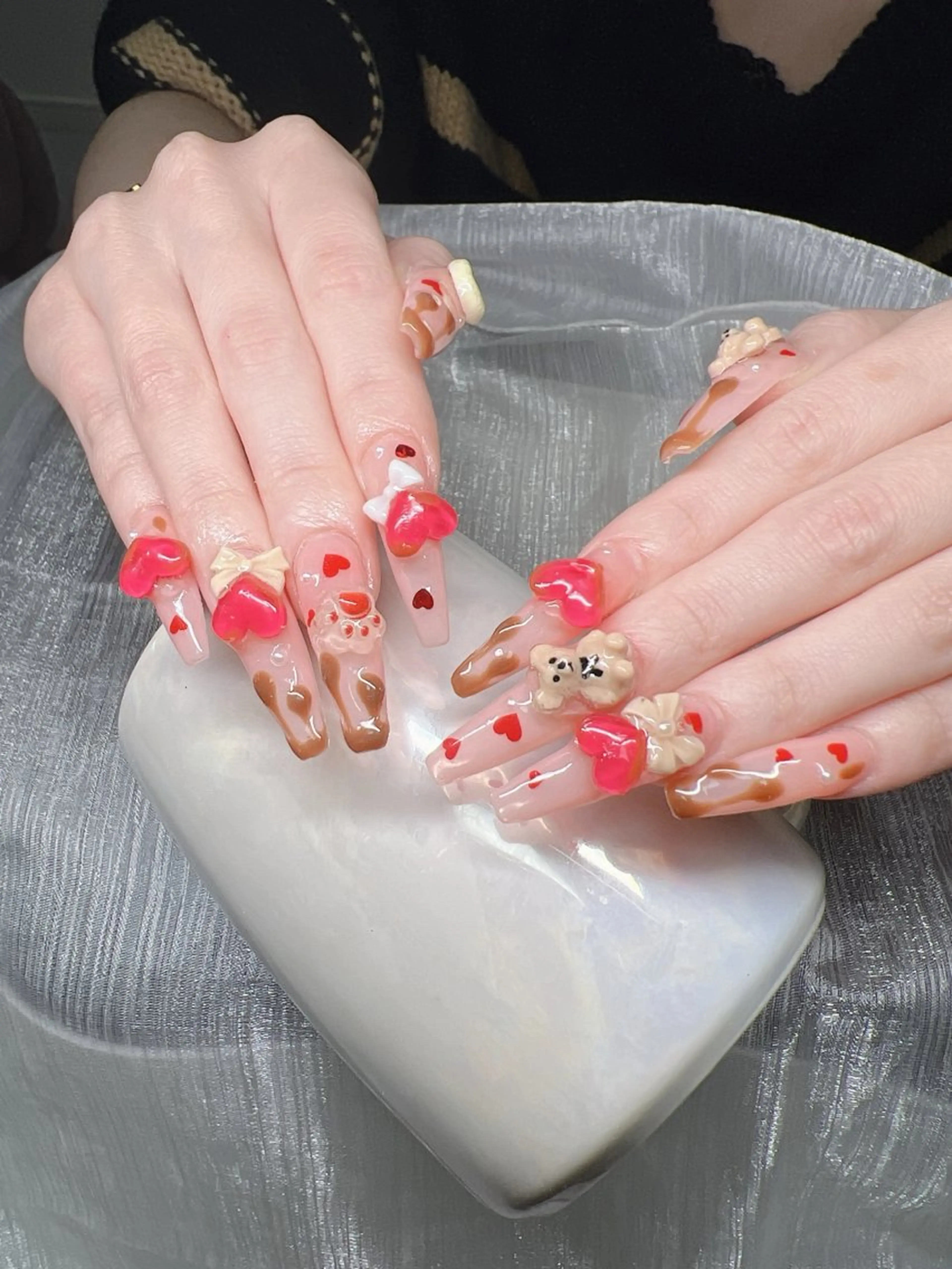 ネイル オーロラネイル チークネイル 長さ出し フットネイル フレンチネイル Lee Nails チップ長さだし専門店のネイルデザイン