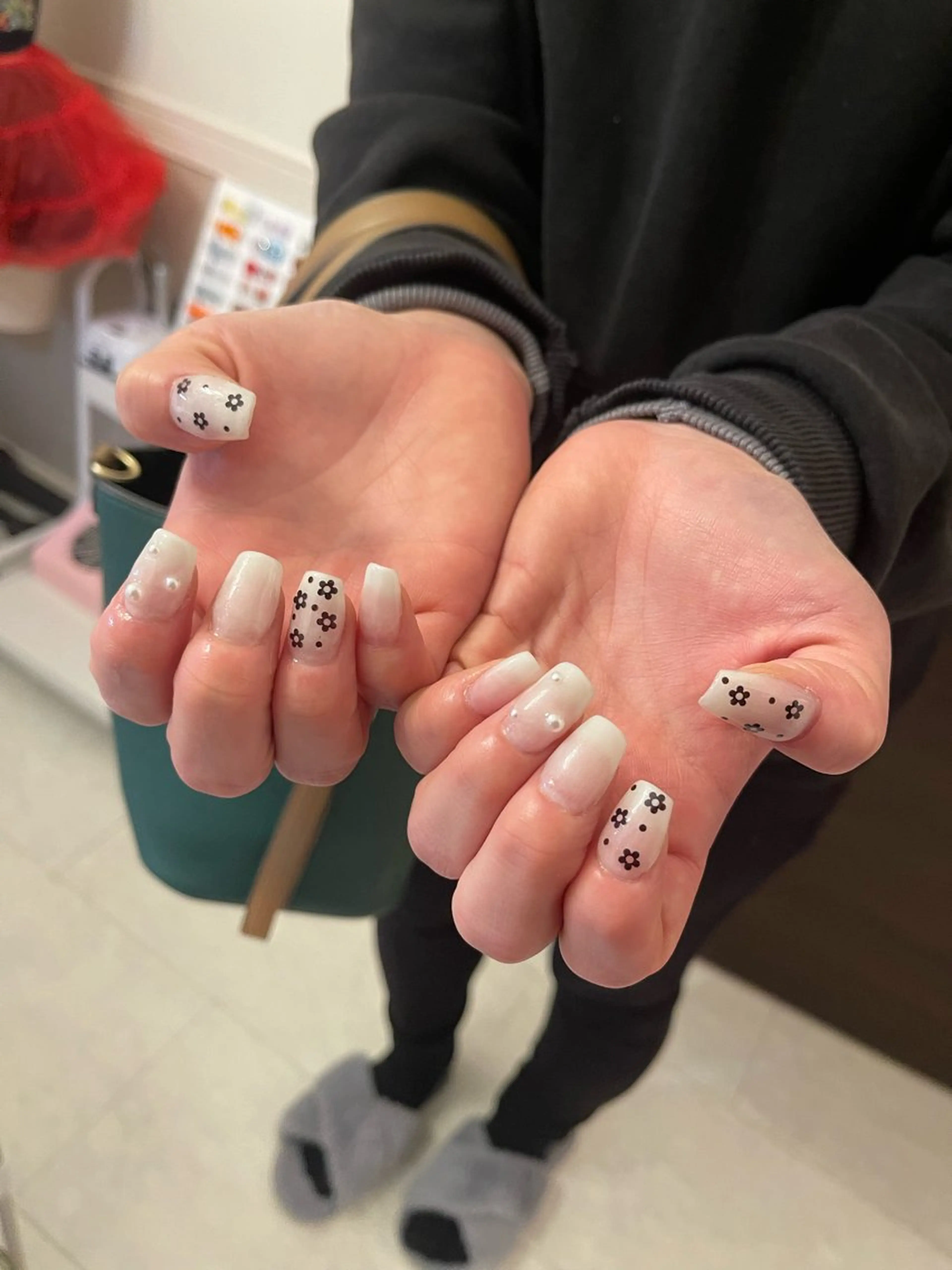 ネイル 韓国ネイル ハンドネイル フットネイル ハンドケア NAILSALON CHANCE所属・CHANCE 【チャンス】のネイルデザイン